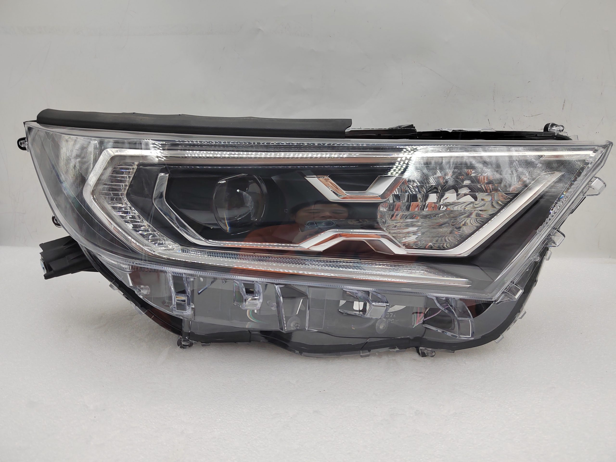 TOYOTA RAV4 V XA50 2019-2021 LED R.H.S HEADLIGHT ASSEMBLY