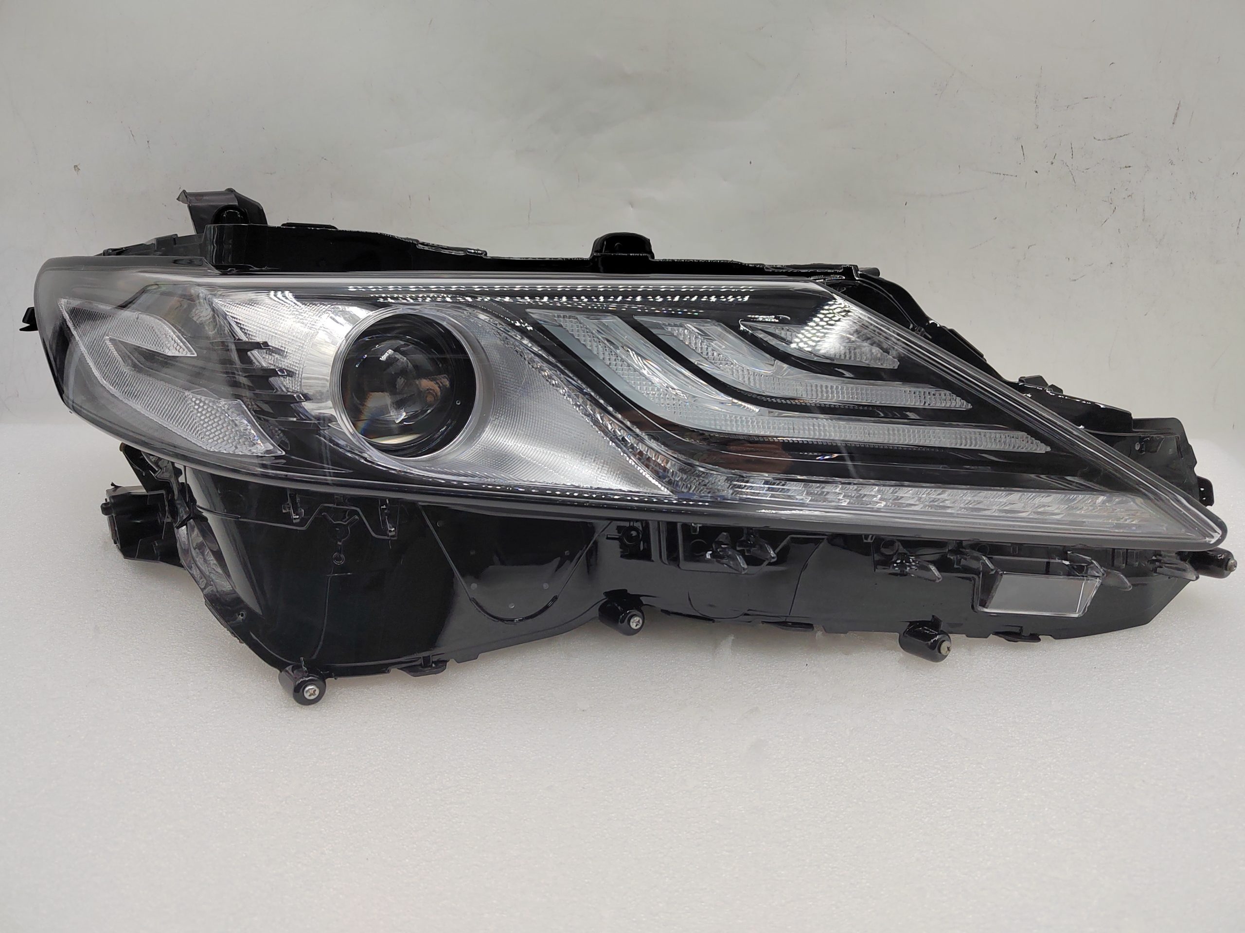 TOYOTA CAMRY ACV70 2018-2022 LED R.H.S HEADLIGHT ASSEMBLY