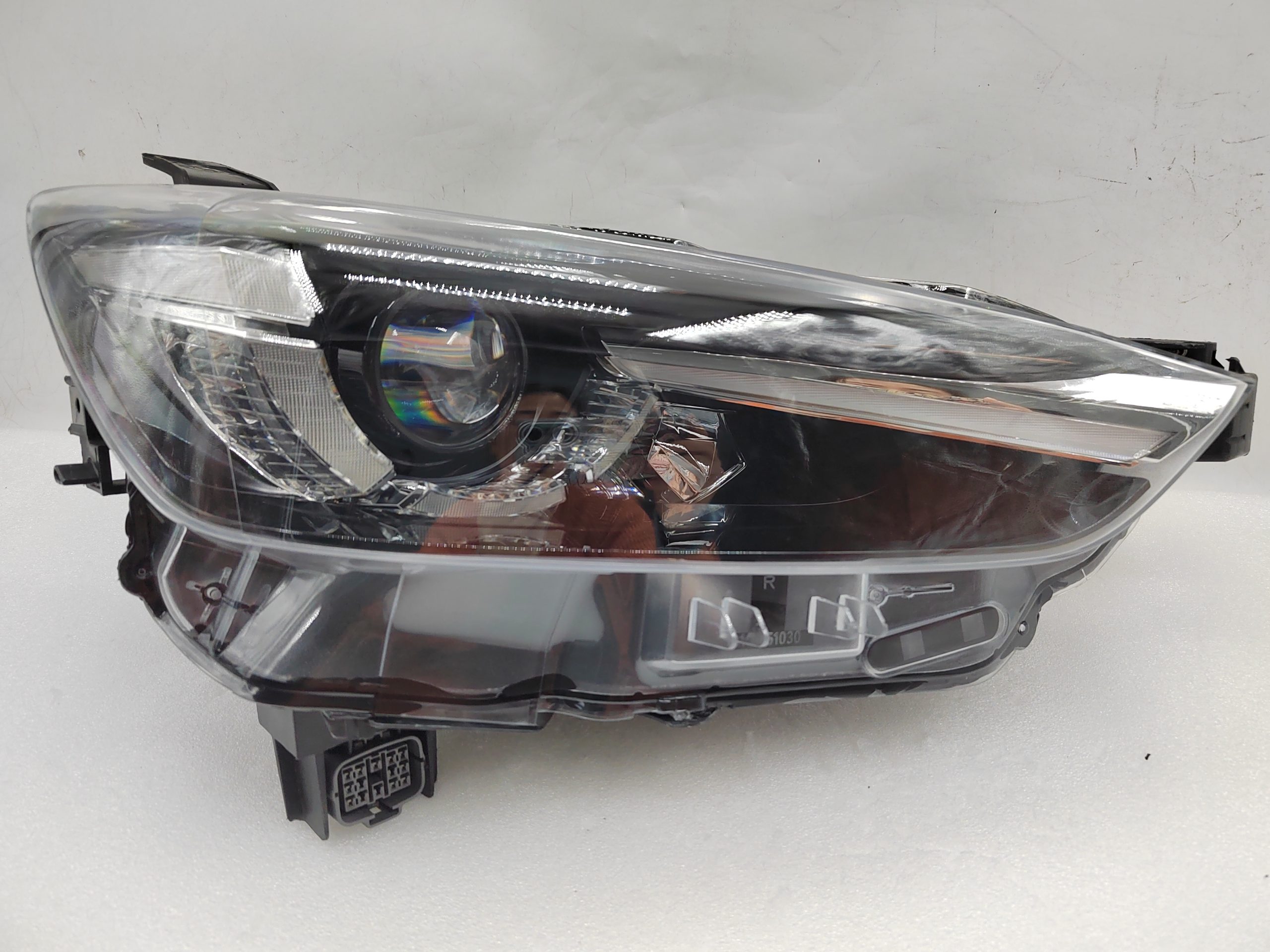 MAZDA CX-3 2016-2018 LED R.H.S HEADLIGHT ASSEMBLY