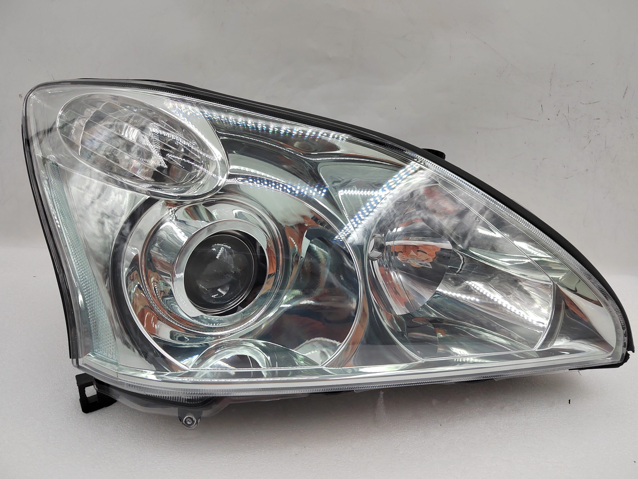 LEXUS RX 330 ACU30W 2003-2008 XENON R.H.S HEADLIGHT ASSEMBLY