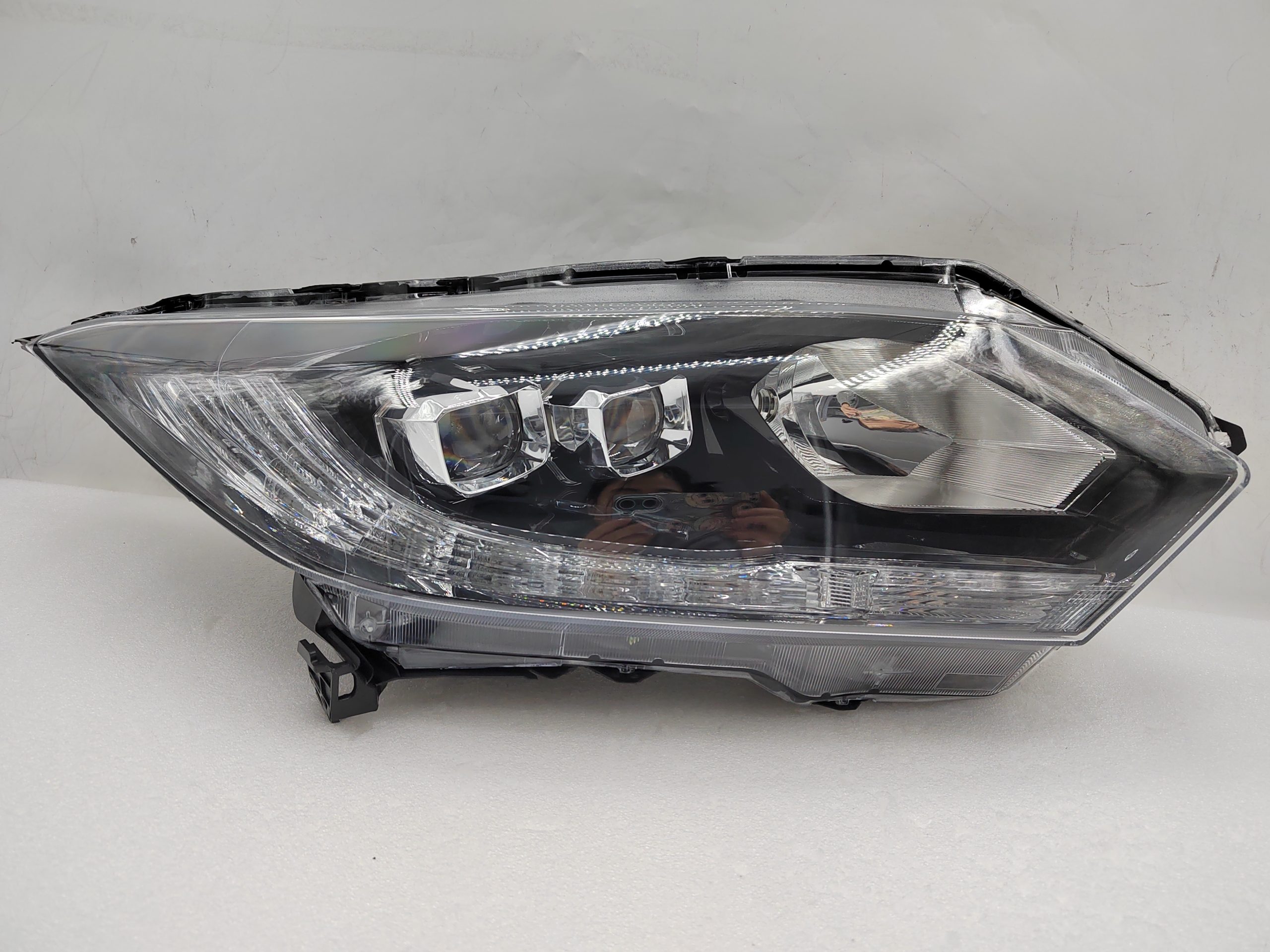 HONDA HR-V 2015-2018 LED R.H.S HEADLIGHT ASSEMBLY