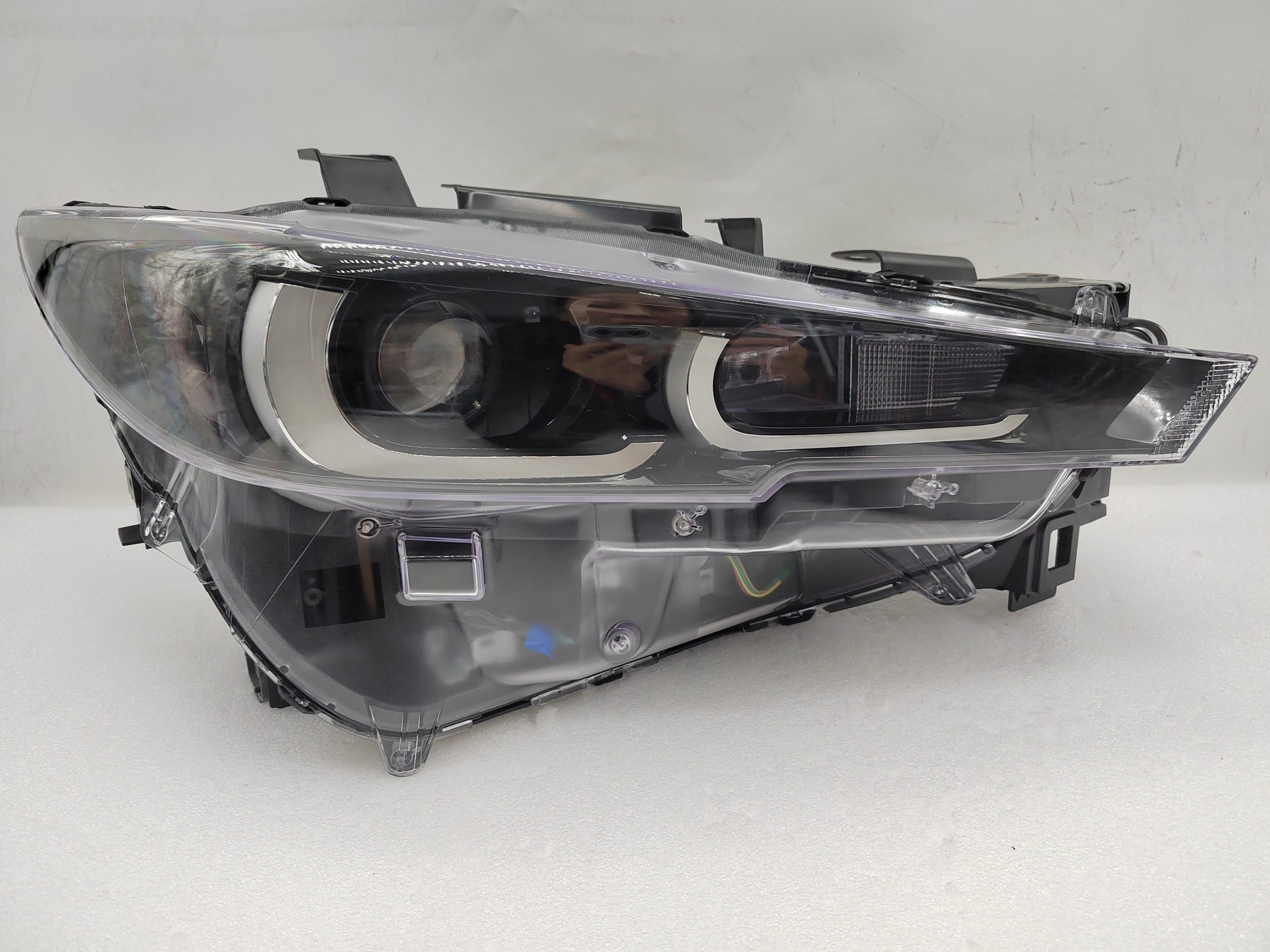 MAZDA CX-5 2022-2024 LED R.H.S HEADLIGHT ASSEMBLY