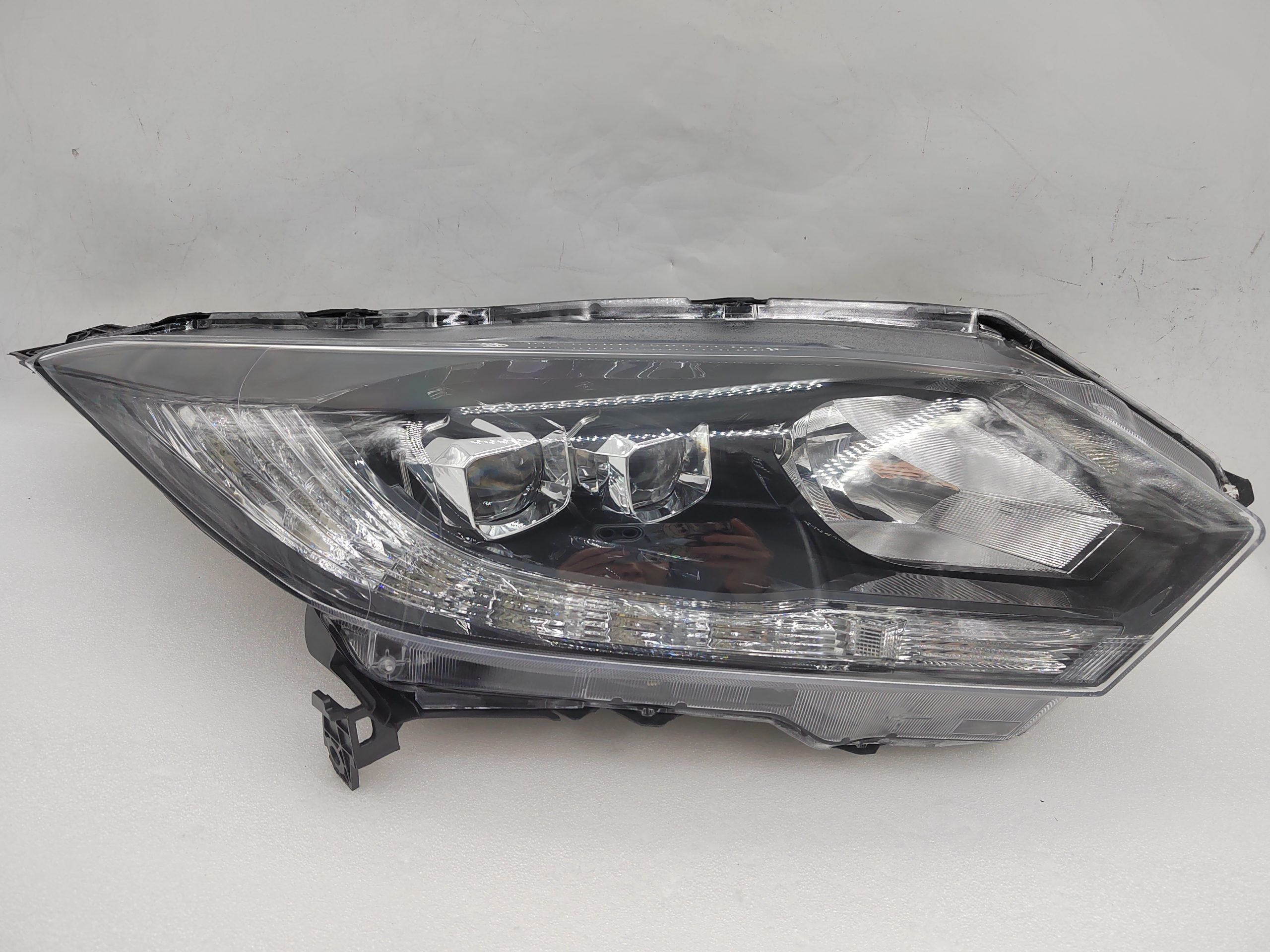HONDA HR-V 2015-2018 LED R.H.S HEADLIGHT ASSEMBLY
