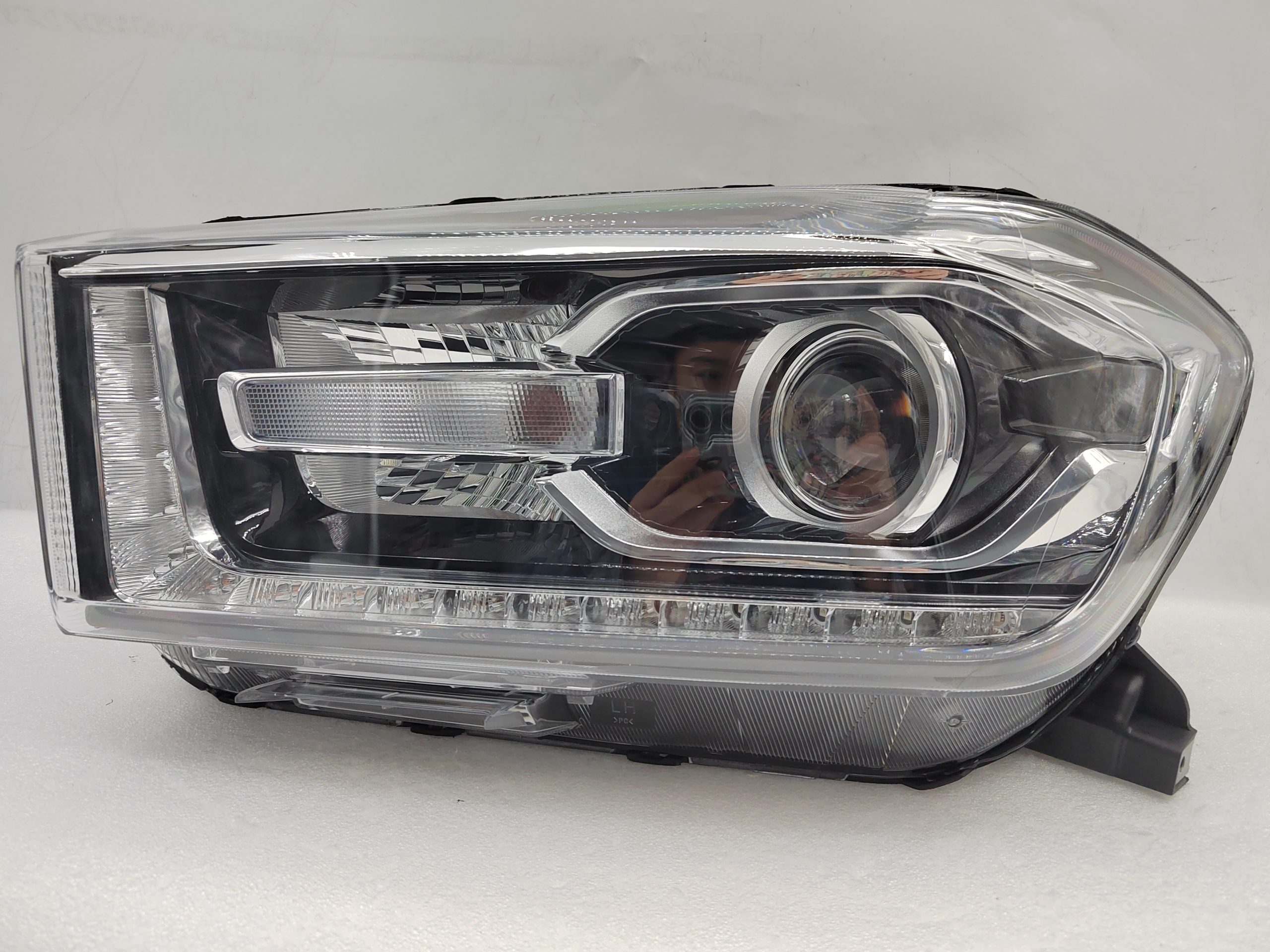 MAXUS LDV T60 2017-2020 LED L.H.S HEADLIGHT ASSEMBLY