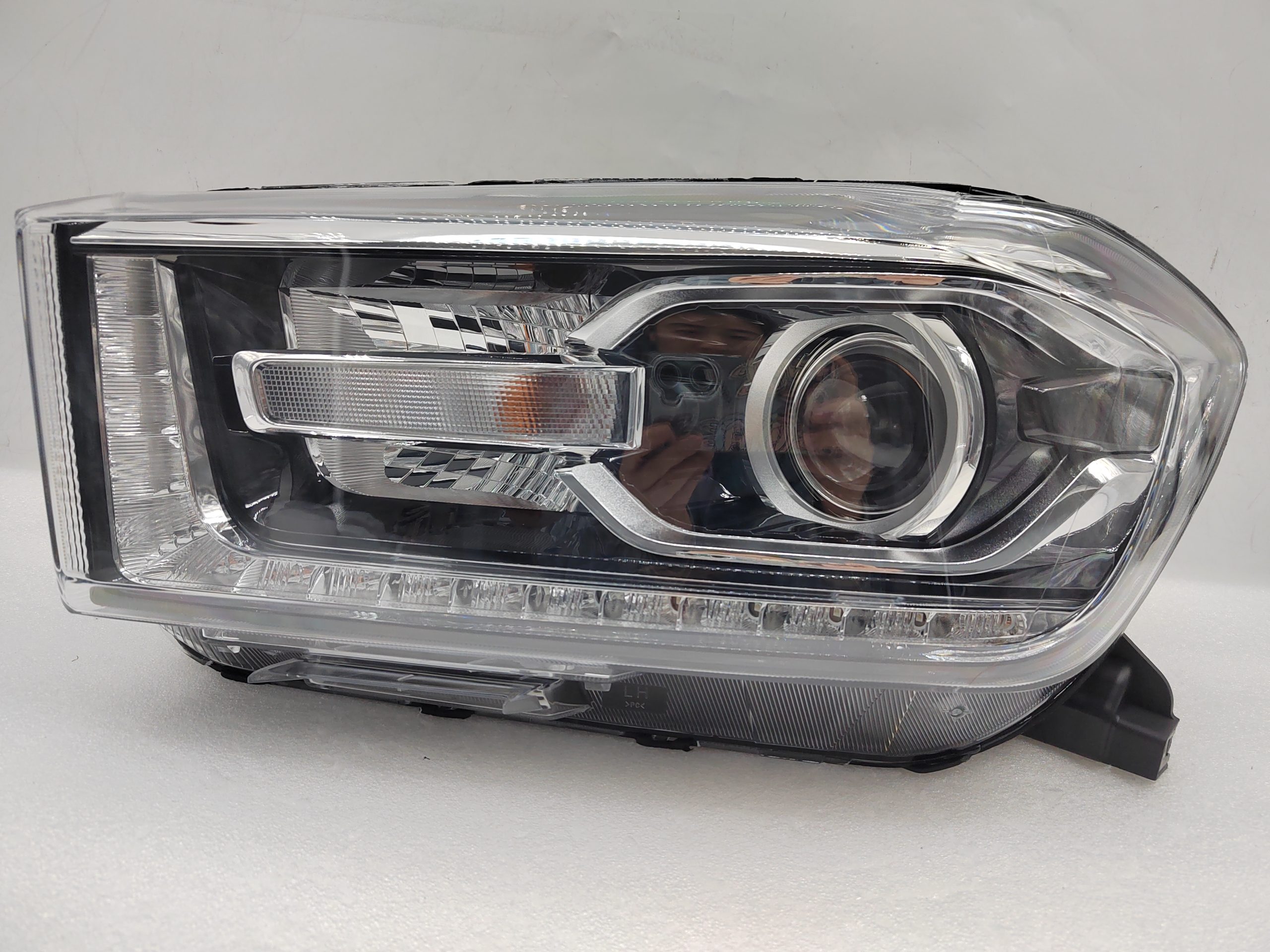 MAXUS LDV T60 2017-2020 LED L.H.S HEADLIGHT ASSEMBLY