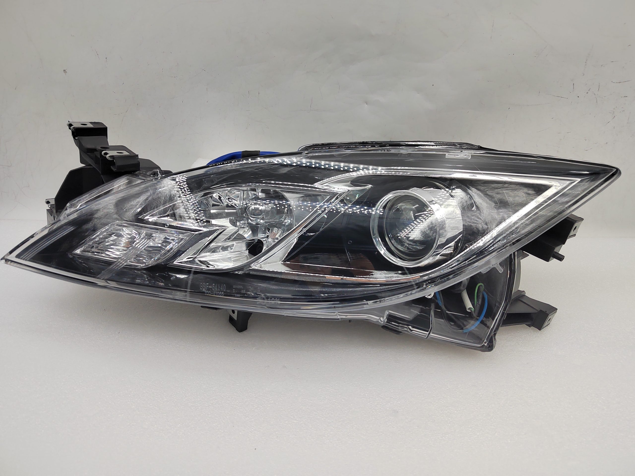 MAZDA 6 2009-2012 XENON L.H.S HEADLIGHT ASSEMBLY
