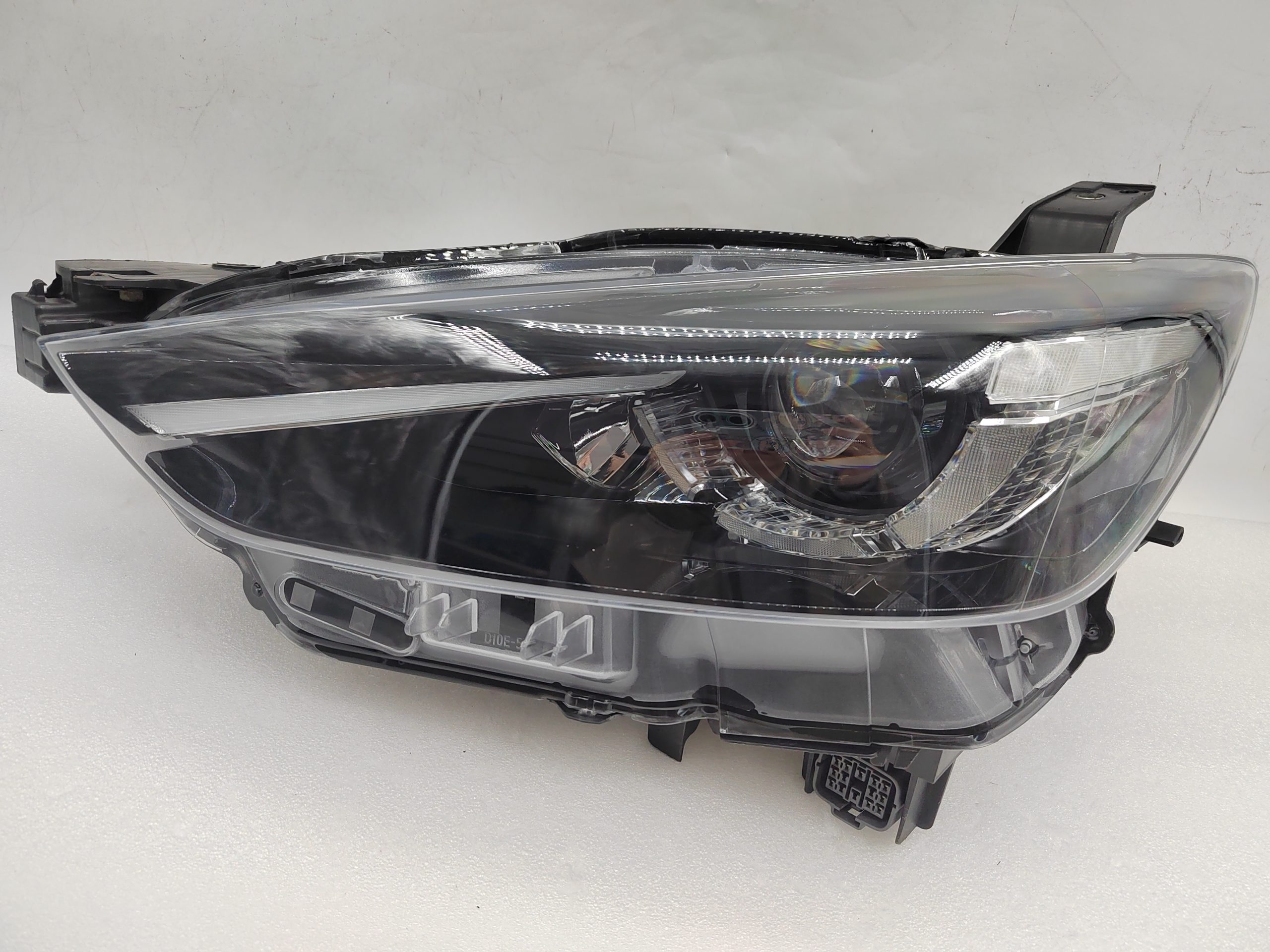 MAZDA CX-3 2016-2018 LED L.H.S HEADLIGHT ASSEMBLY