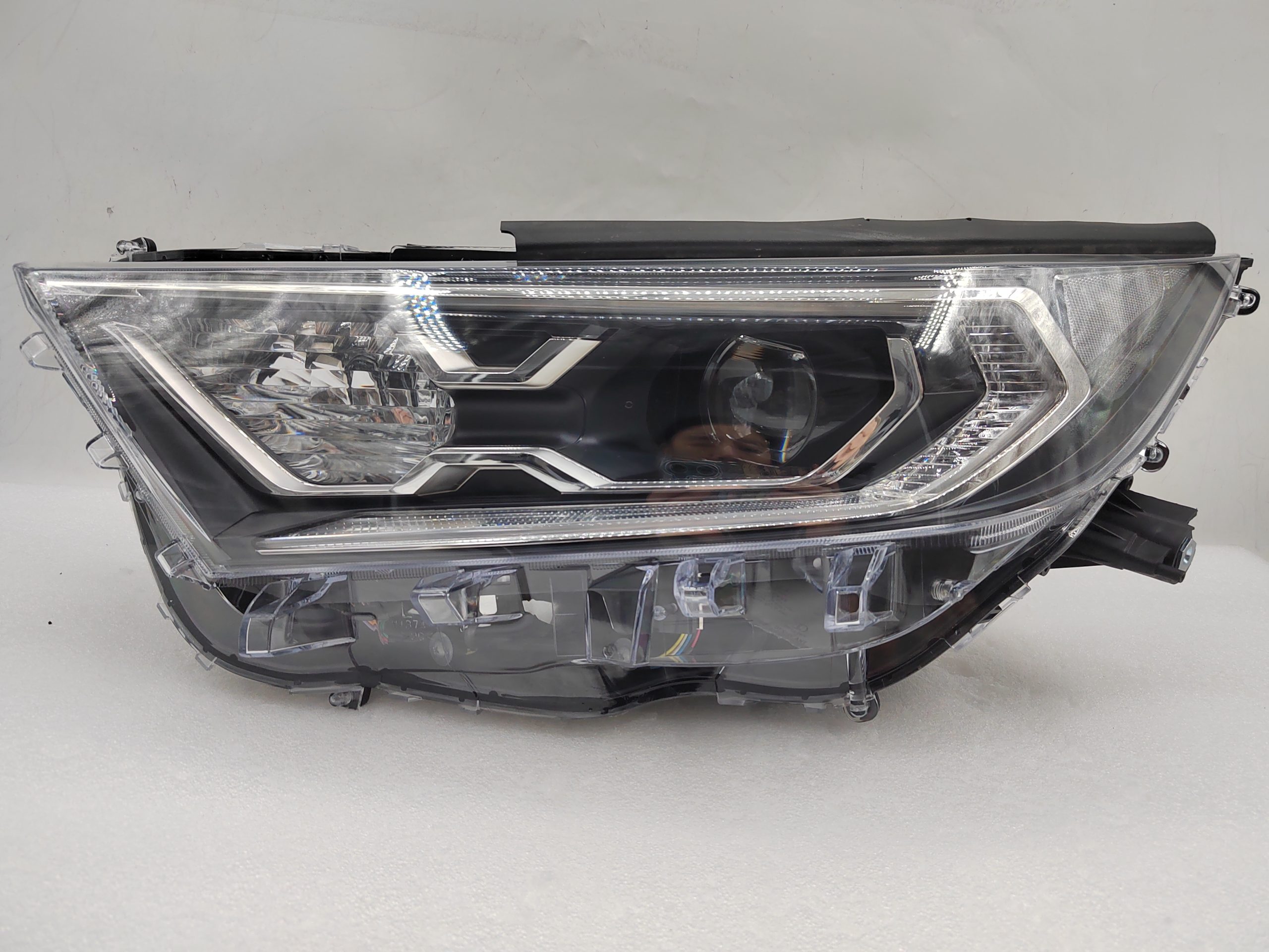 TOYOTA RAV4 V XA50 2019-2021 LED L.H.S HEADLIGHT ASSEMBLY