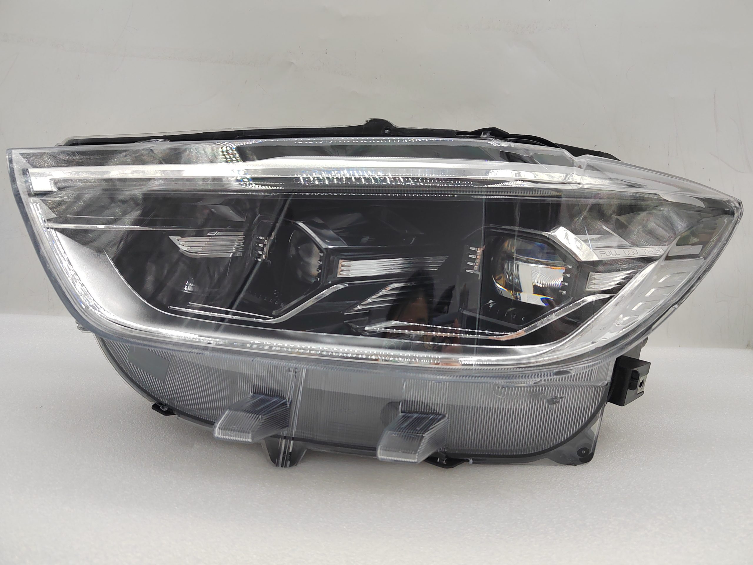 MAXUS LDV D90 2022-2024 LED L.H.S HEADLIGHT ASSEMBLY