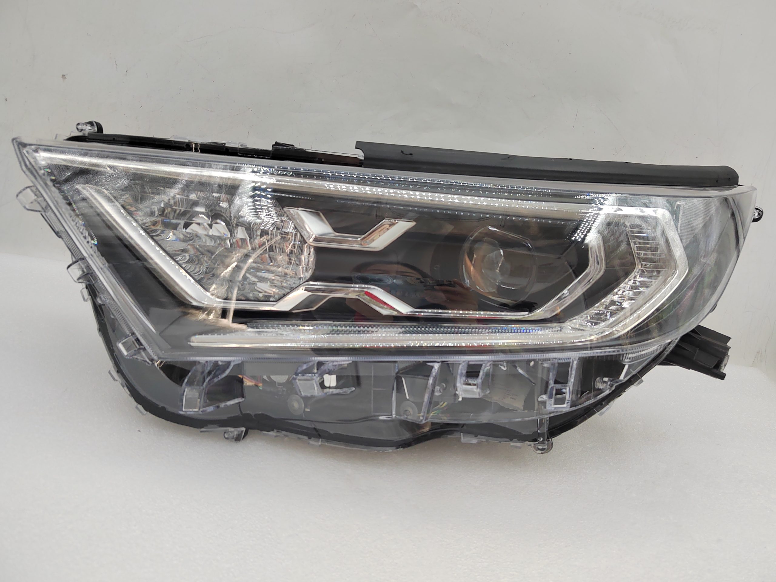 TOYOTA RAV4 V XA50 2019-2021 LED L.H.S HEADLIGHT ASSEMBLY