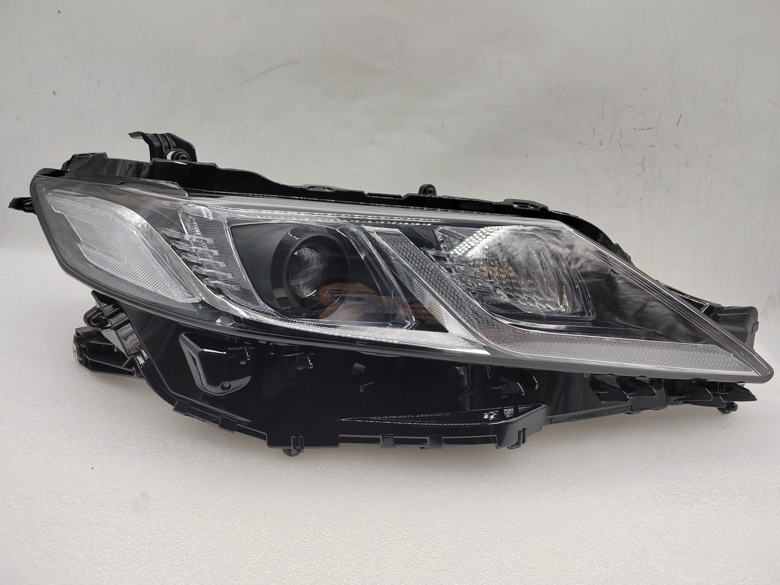 TOYOTA CAMRY II ACV70 2018-2022 LED R.H.S HEADLIGHT ASSEMBLY