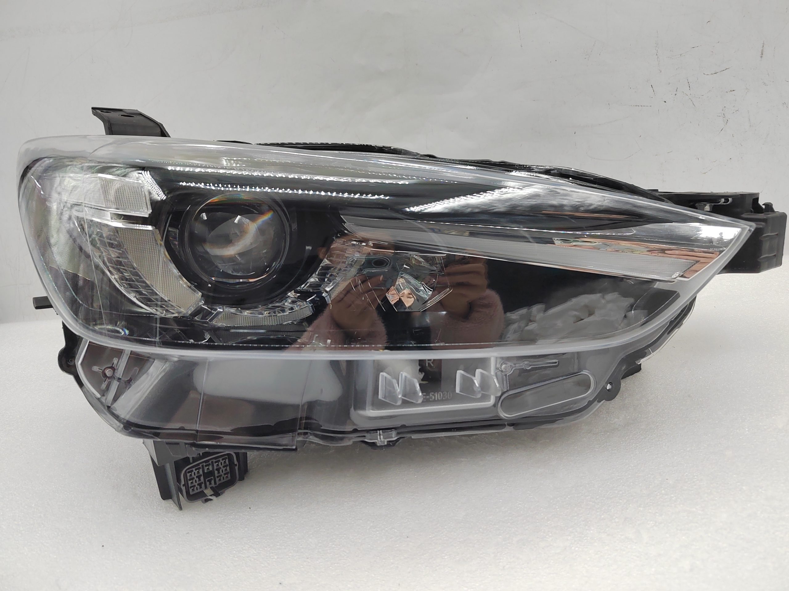 MAZDA CX-3 2016-2018 LED R.H.S HEADLIGHT ASSEMBLY