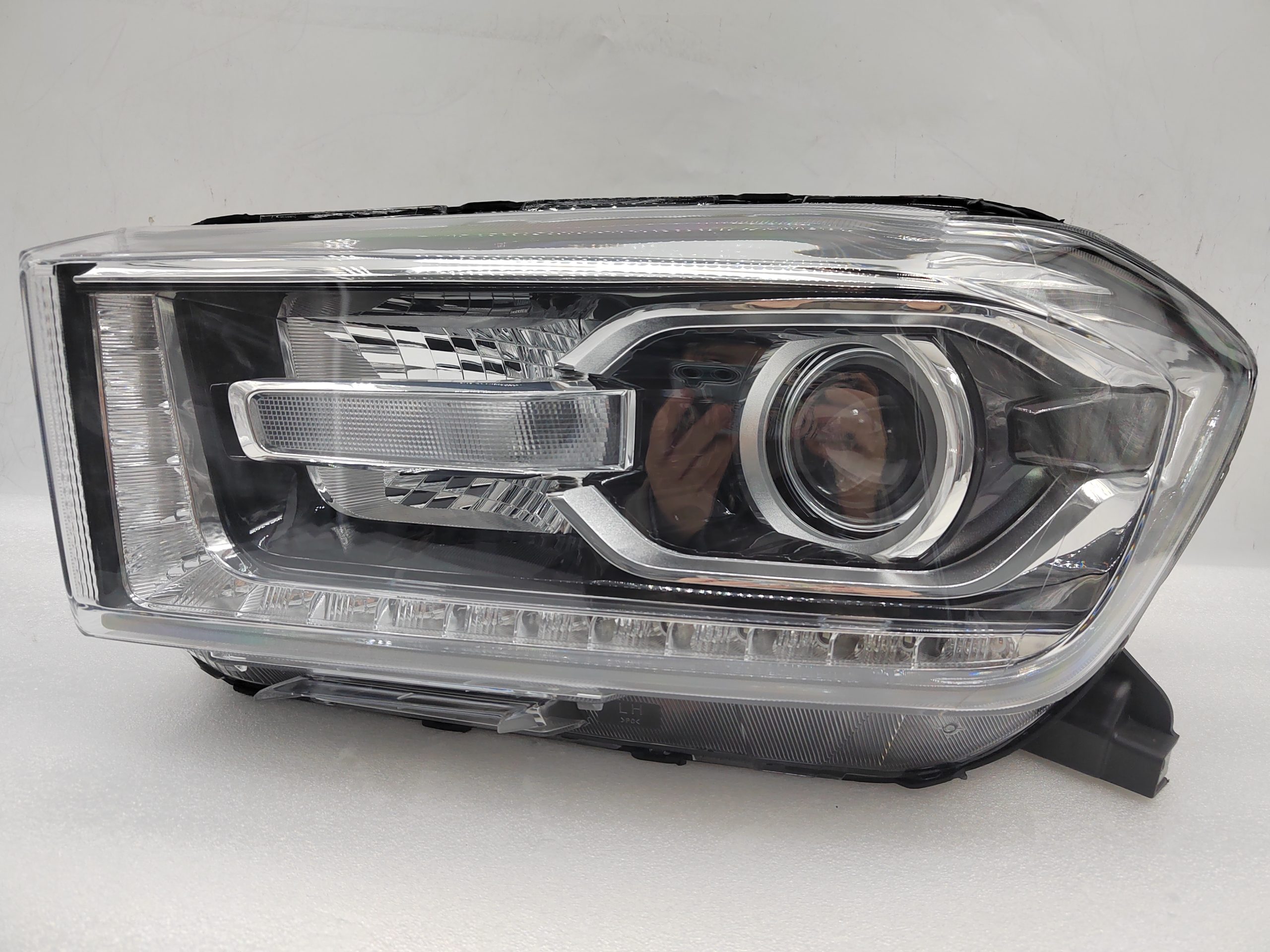 MAXUS LDV T60 2017-2020 LED L.H.S HEADLIGHT ASSEMBLY