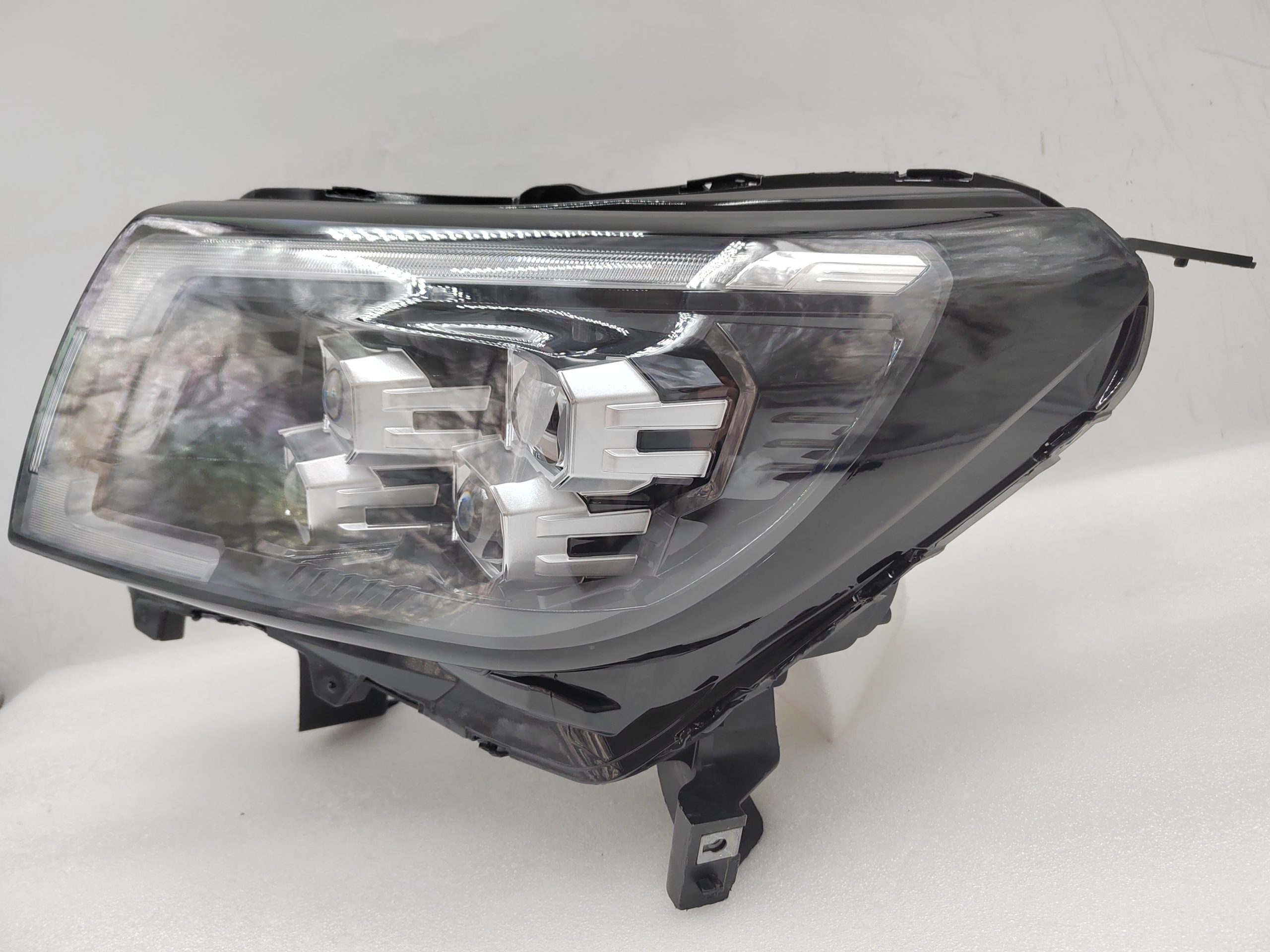 NISSAN NAVARA 2021-2023 LED L.H.S HEADLIGHT ASSEMBLY