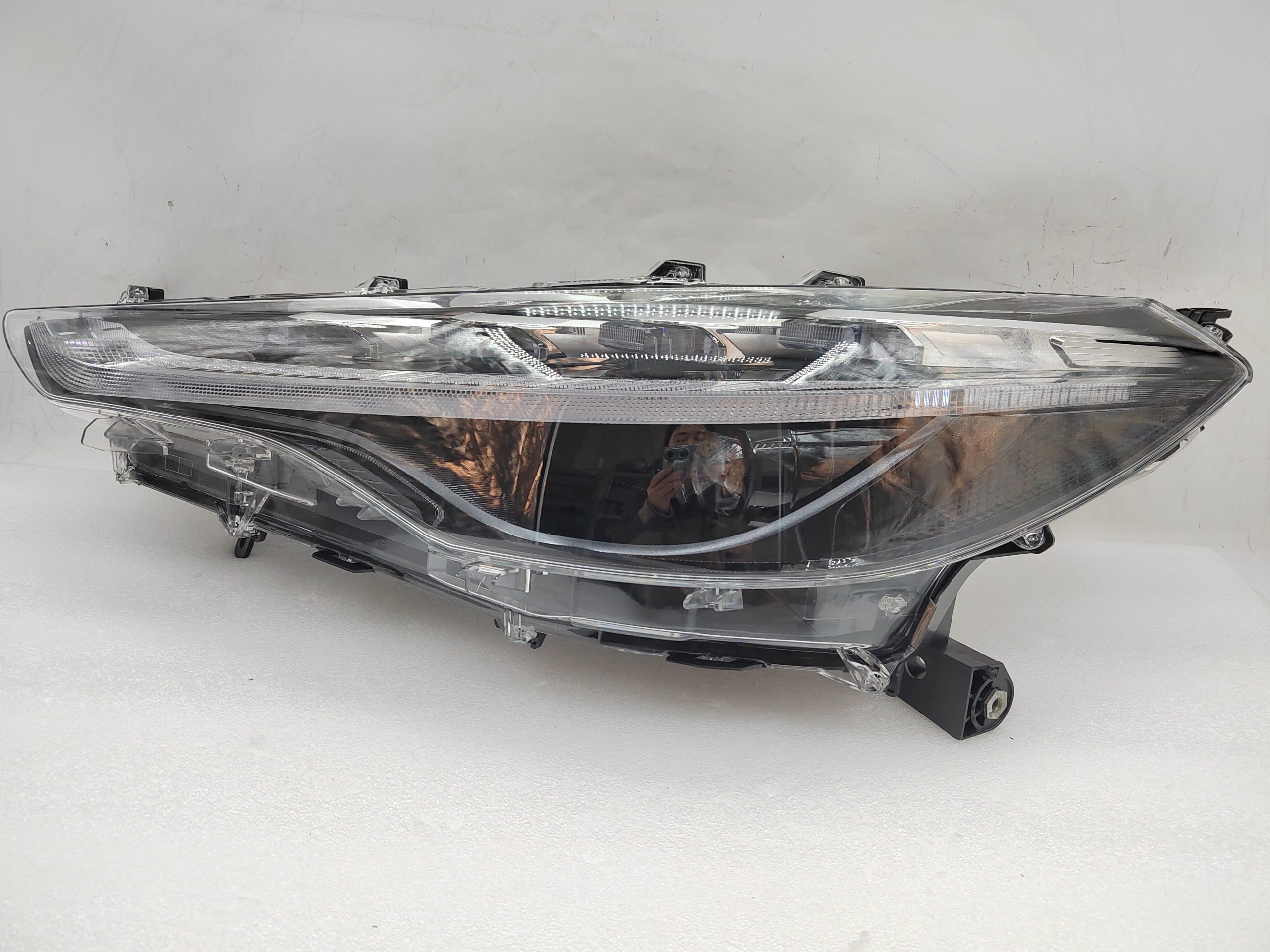 TOYOTA COROLLA CROSS 2021-2023 LED L.H.S HEADLIGHT ASSEMBLY