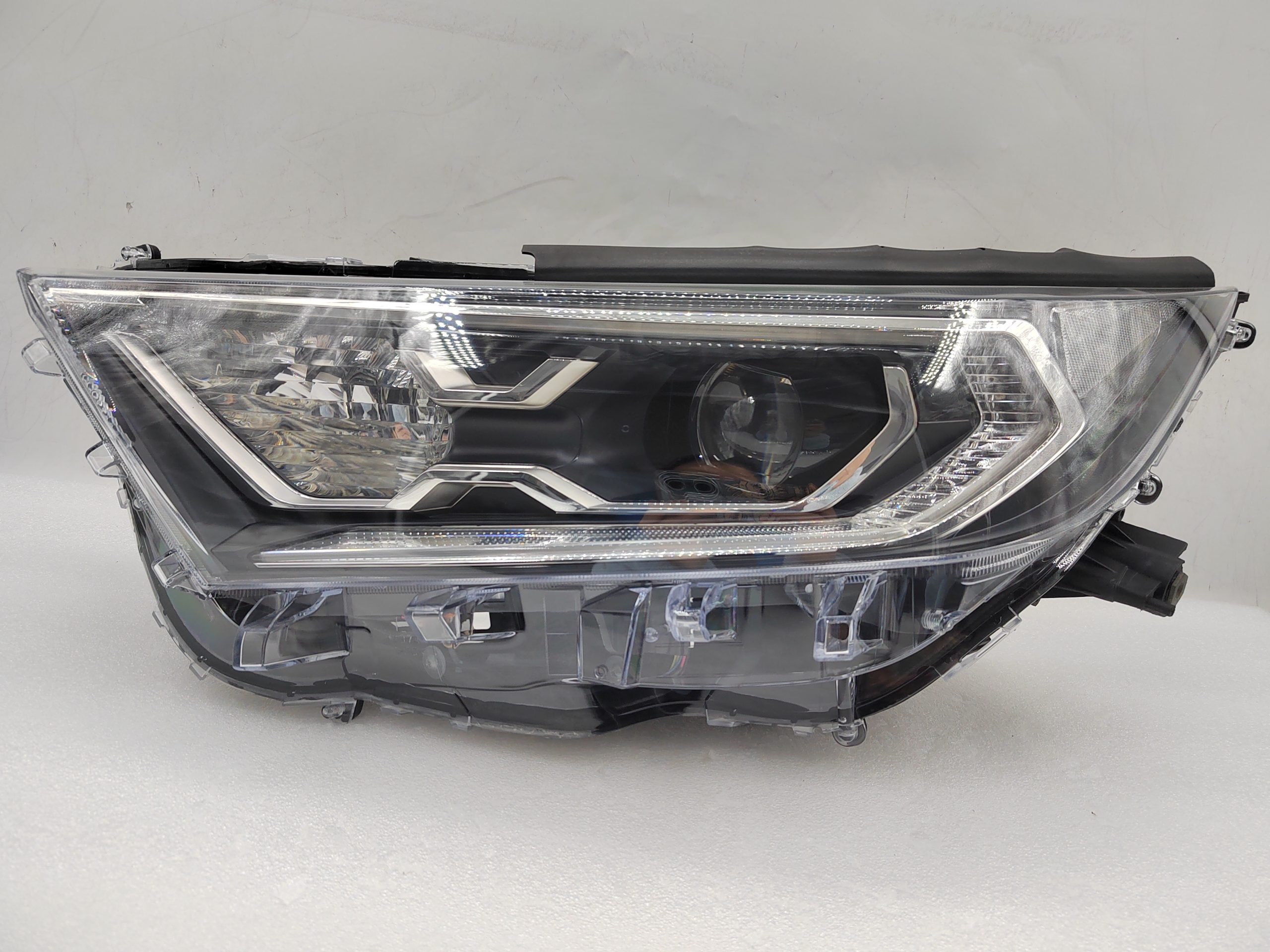 TOYOTA RAV4 V XA50 2019-2021 LED L.H.S HEADLIGHT ASSEMBLY