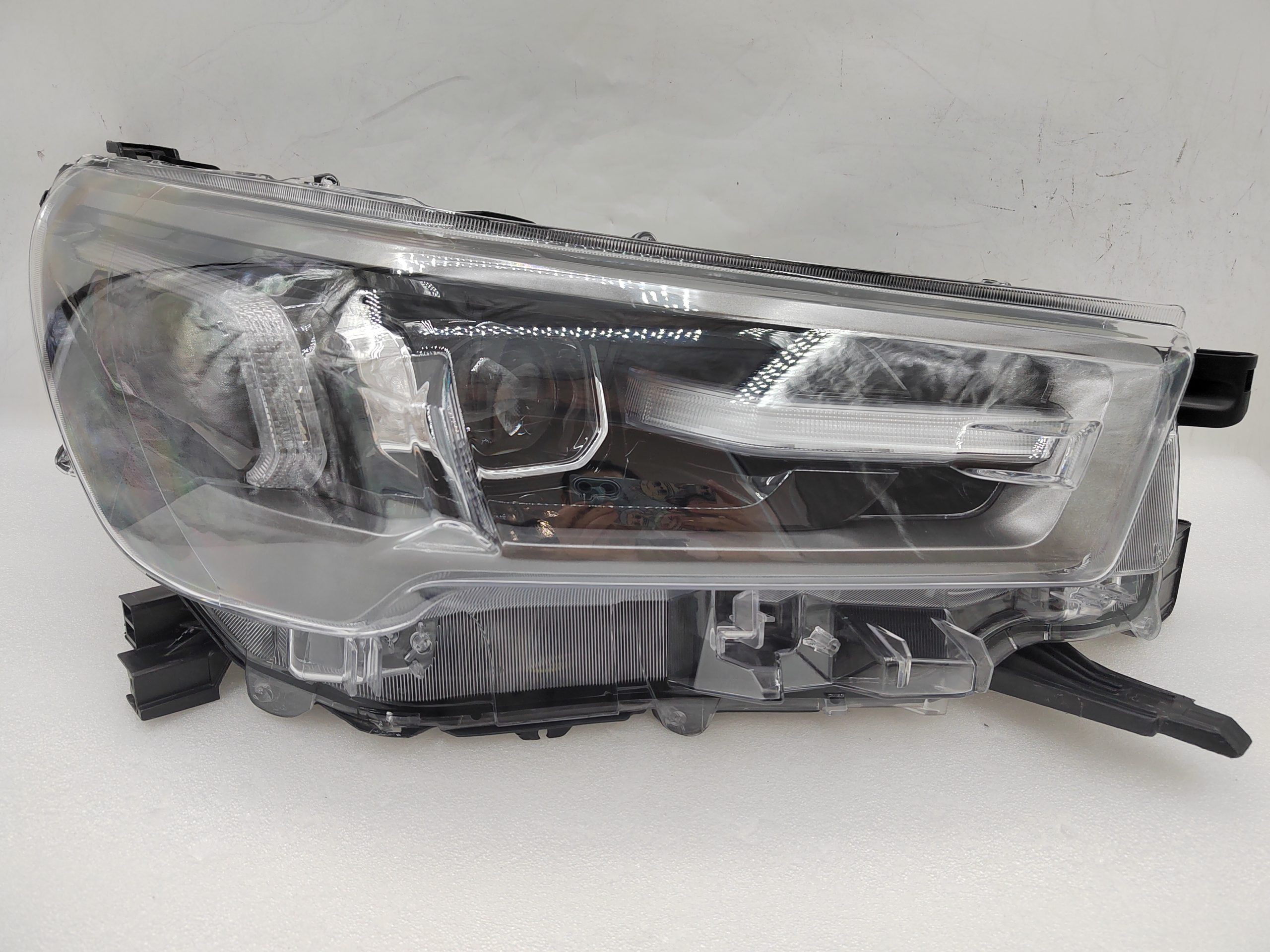 TOYOTA HILUX REVO 2020-2023 LED R.H.S HEADLIGHT ASSEMBLY