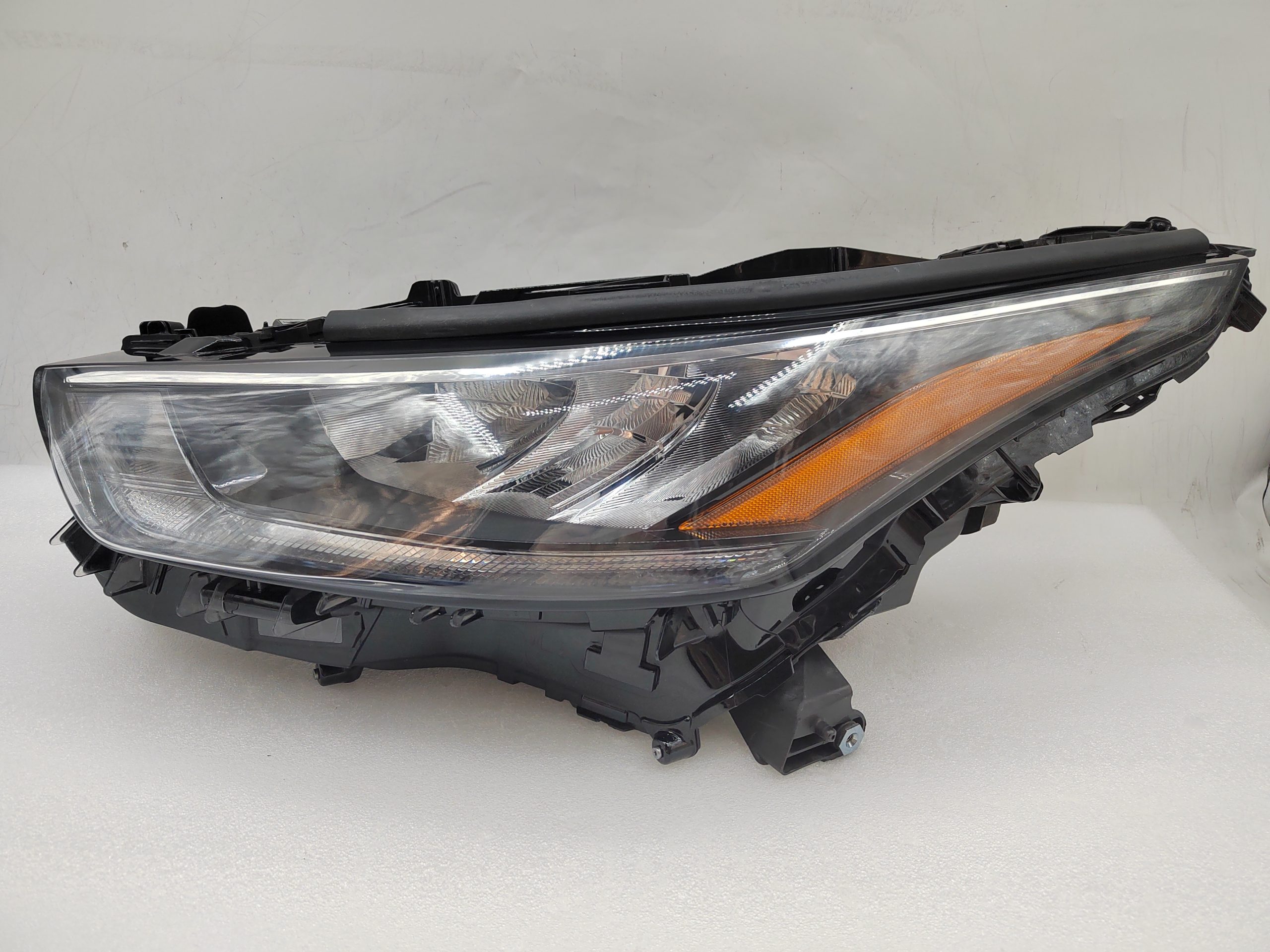 TOYOTA KLUGER 2020-2023 LED L.H.S HEADLIGHT ASSEMBLY