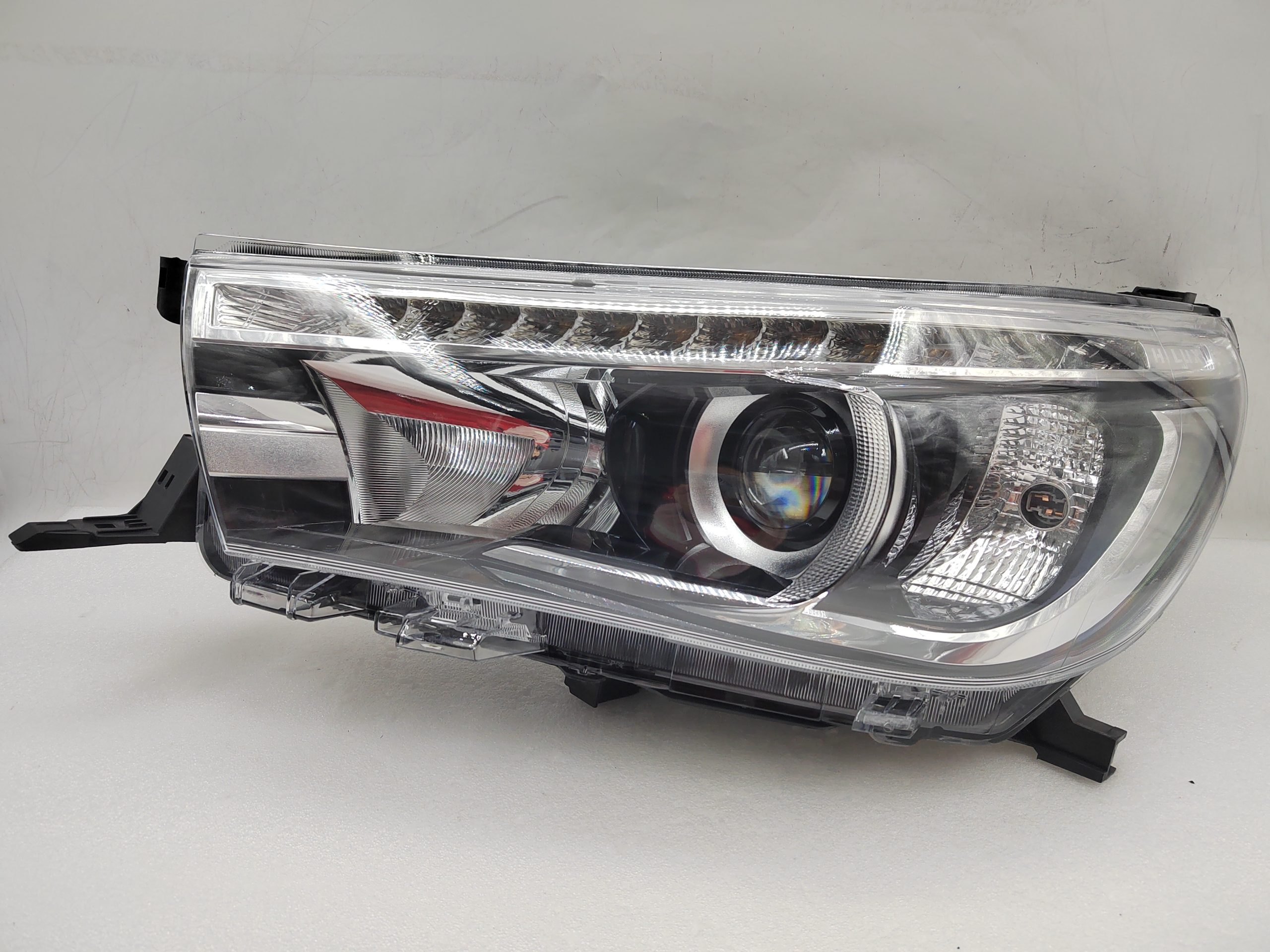 TOYOTA HILUX REVO 2015-2019 LED L.H.S HEADLIGHT ASSEMBLY