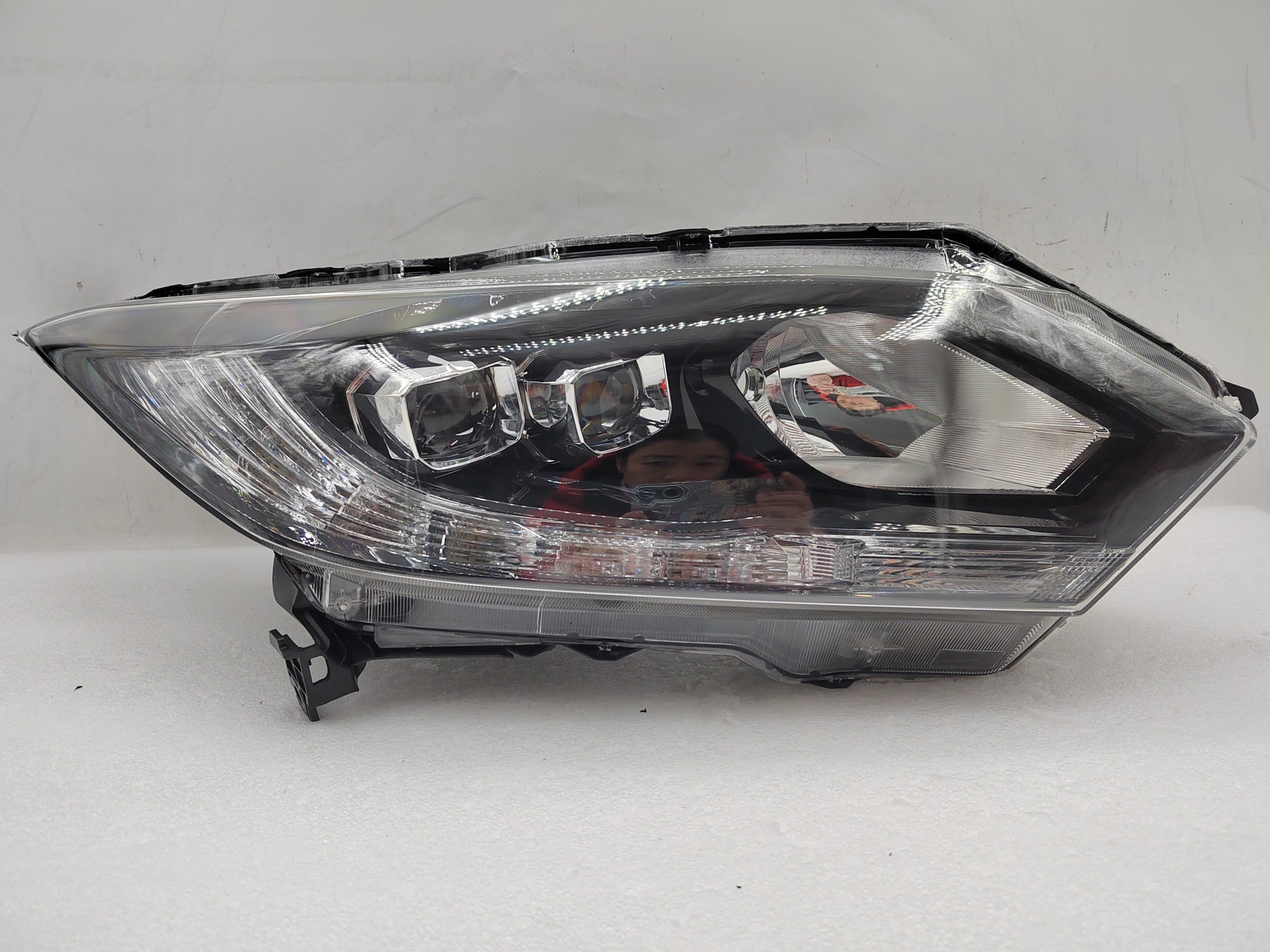 HONDA HR-V 2015-2018 LED R.H.S HEADLIGHT ASSEMBLY