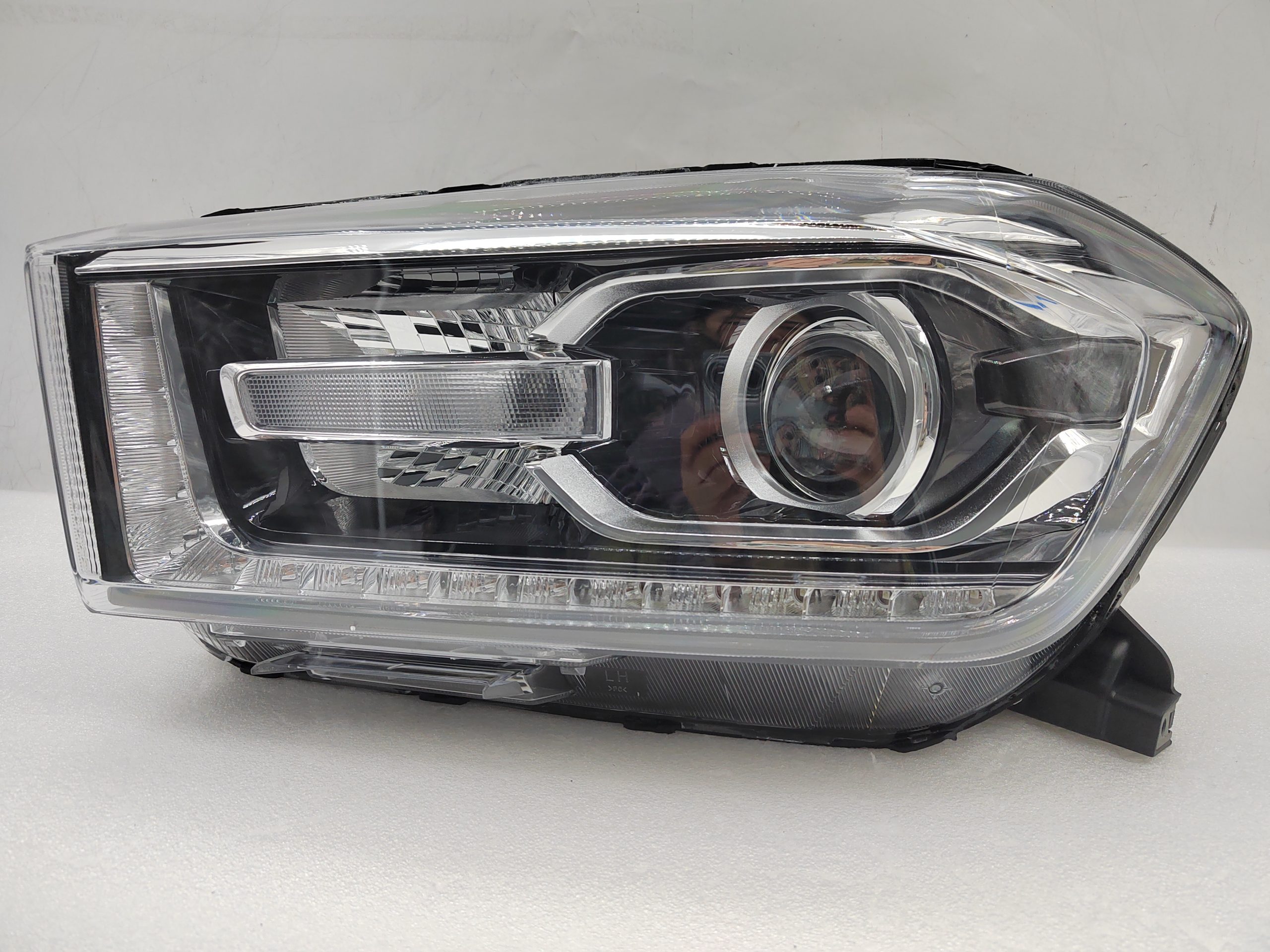 MAXUS LDV T60 2017-2020 LED L.H.S HEADLIGHT ASSEMBLY