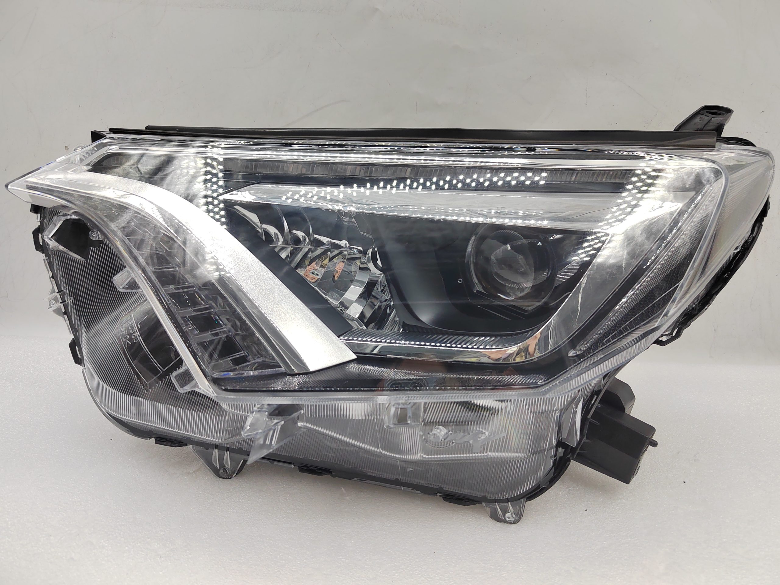 TOYOTA RAV4 4.5 XA40 2016-2018 LED L.H.S HEADLIGHT ASSEMBLY