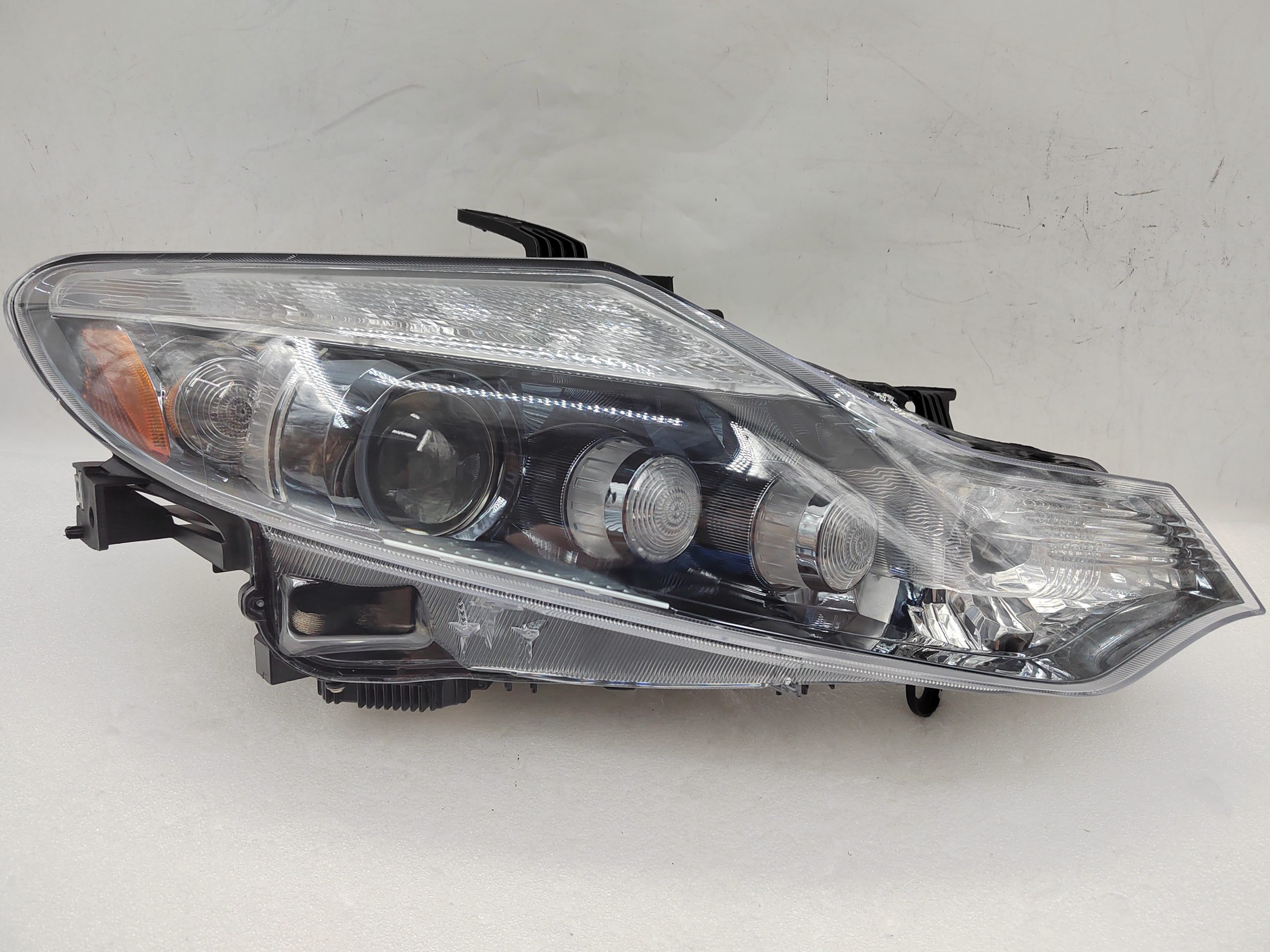 NISSAN MURANO II (Z51) 2011-2014 XENON R.H.S HEADLIGHT ASSEMBLY