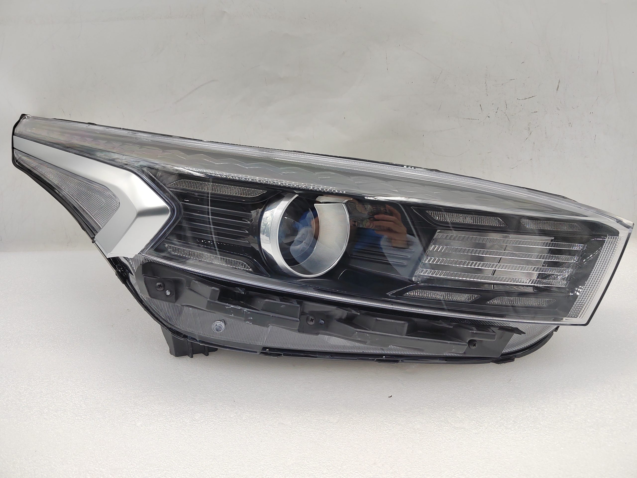 KIA CERATO 2021-2023 HALOGEN R.H.S HEADLIGHT ASSEMBLY