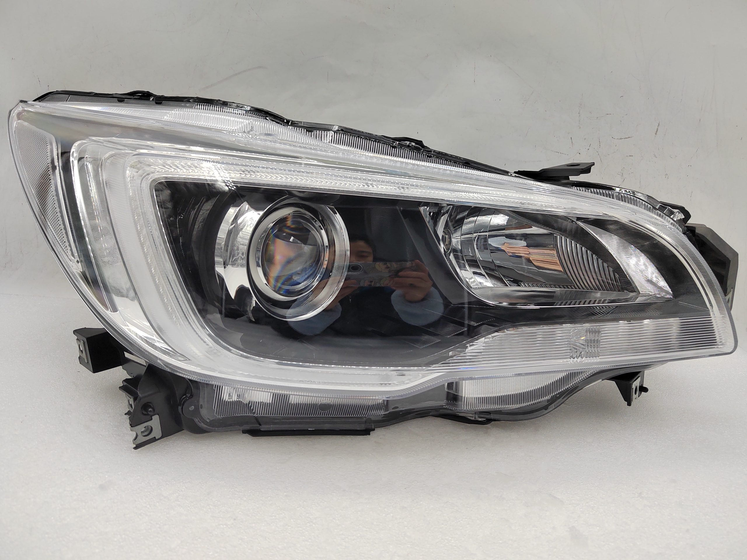 SUBARU LIBERTY OUTBACK 2015-2017 LED R.H.S HEADLIGHT ASSEMBLY