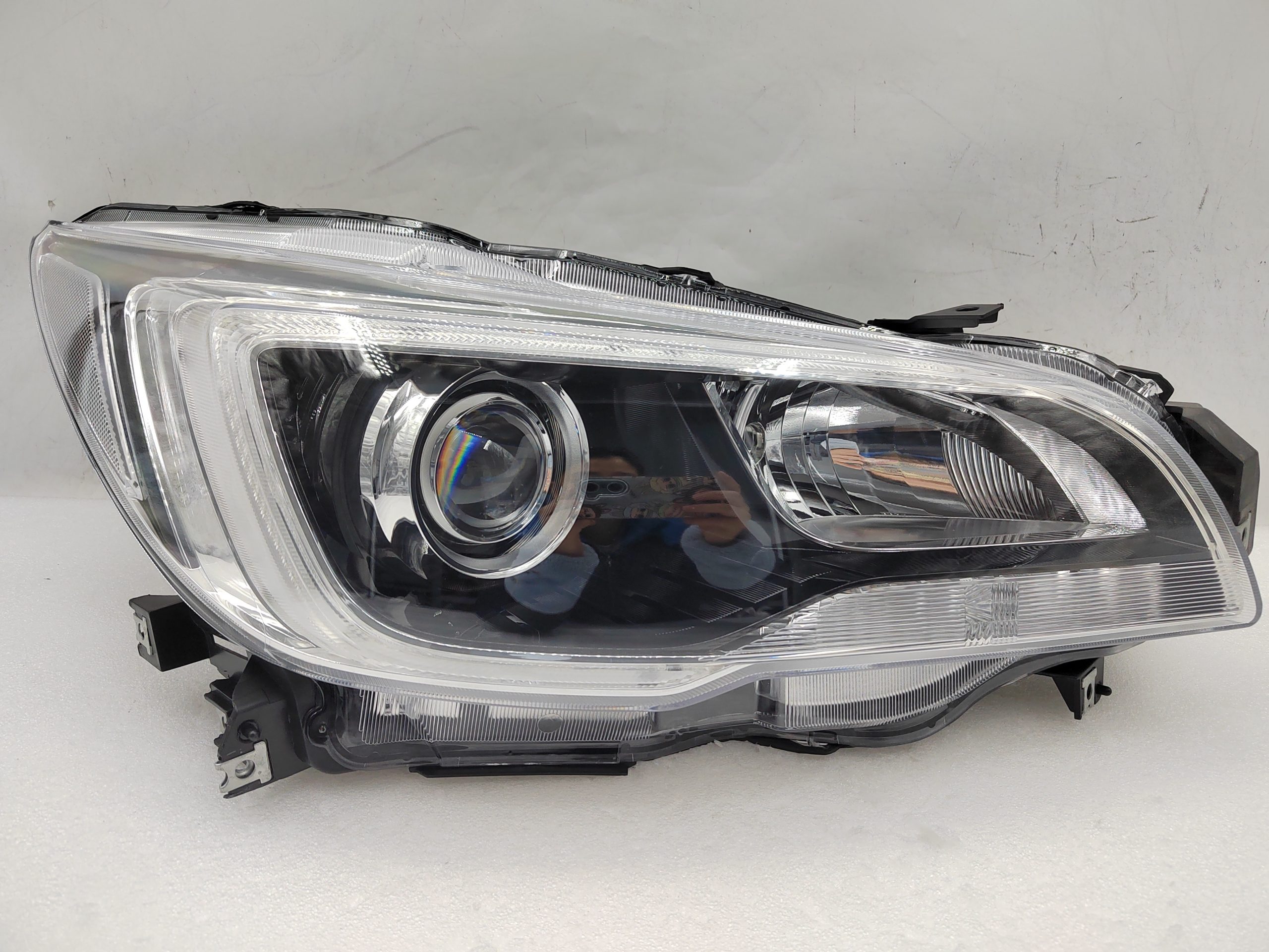 SUBARU LIBERTY OUTBACK 2015-2017 LED R.H.S HEADLIGHT ASSEMBLY