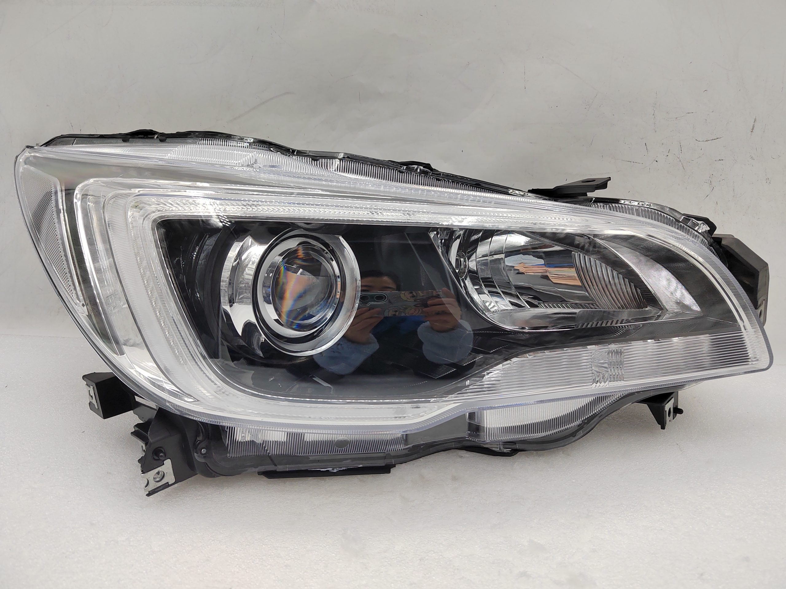 SUBARU LIBERTY OUTBACK 2015-2017 LED R.H.S HEADLIGHT ASSEMBLY