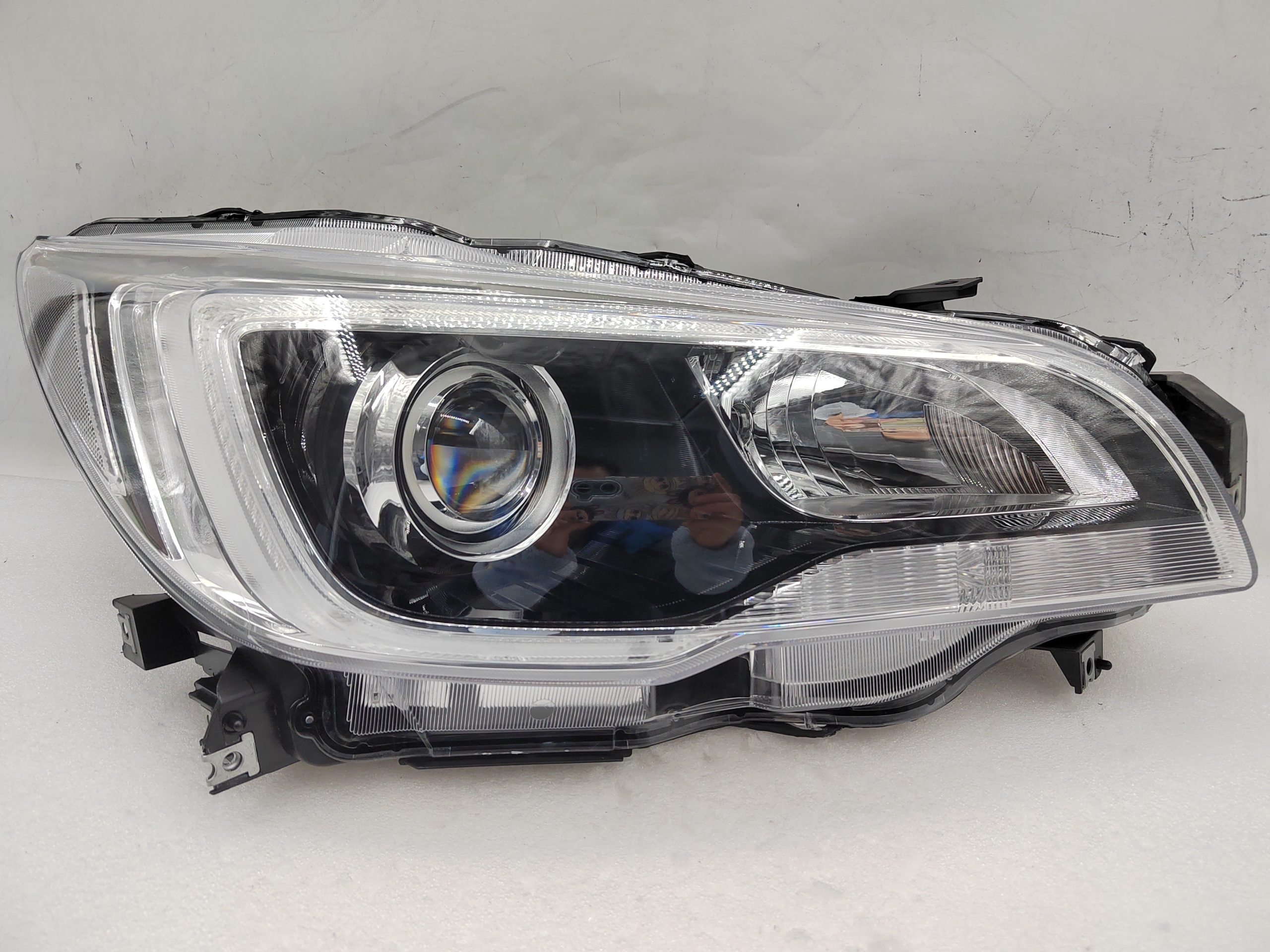 SUBARU LIBERTY OUTBACK 2015-2017 LED R.H.S HEADLIGHT ASSEMBLY