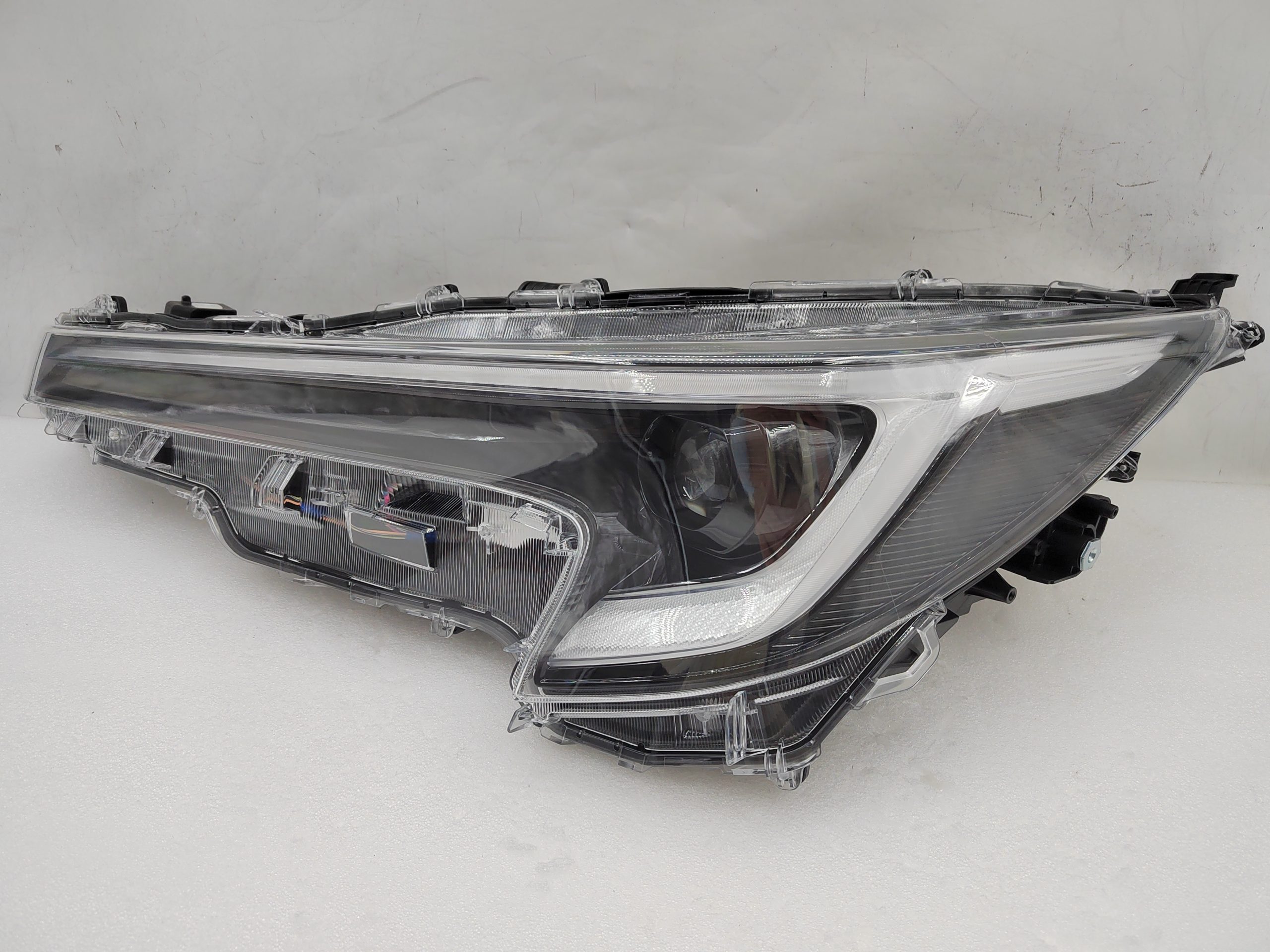 TOYOTA COROLLA 2022-2024 LED L.H.S HEADLIGHT ASSEMBLY