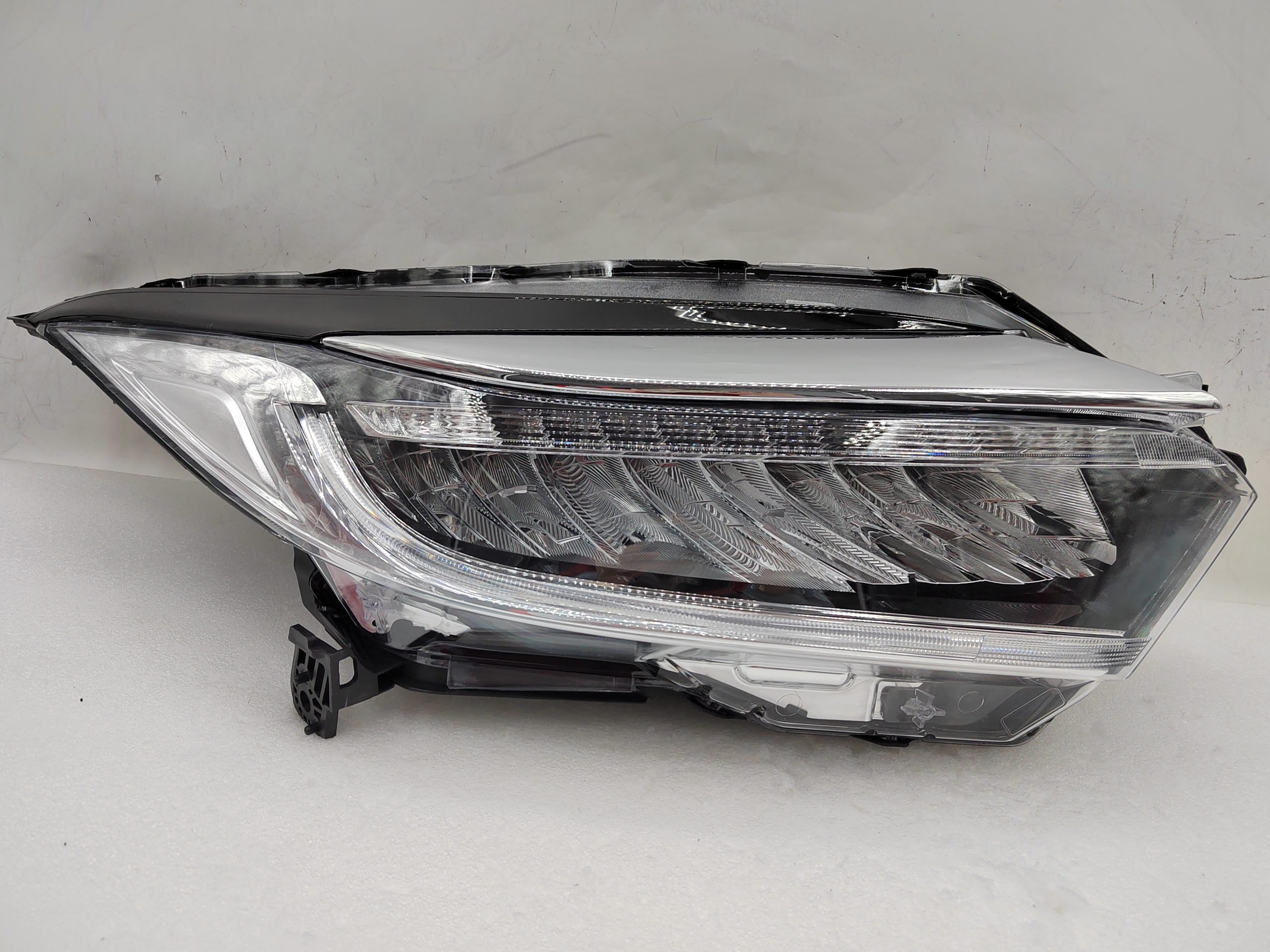 HONDA HR-V 2019-2021 LED R.H.S HEADLIGHT ASSEMBLY