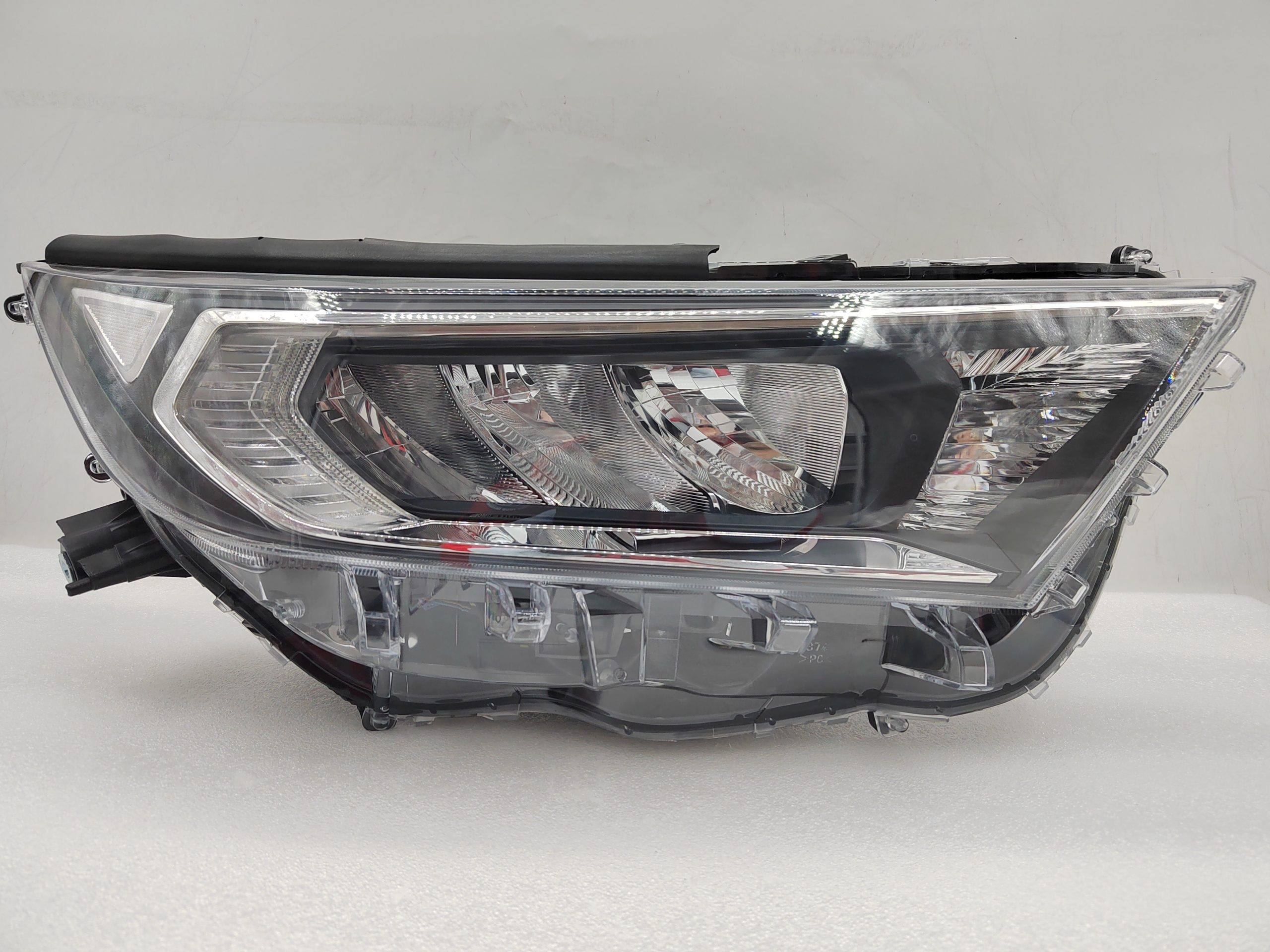 TOYOTA RAV4 V XA50 2019-2021 LED R.H.S HEADLIGHT ASSEMBLY