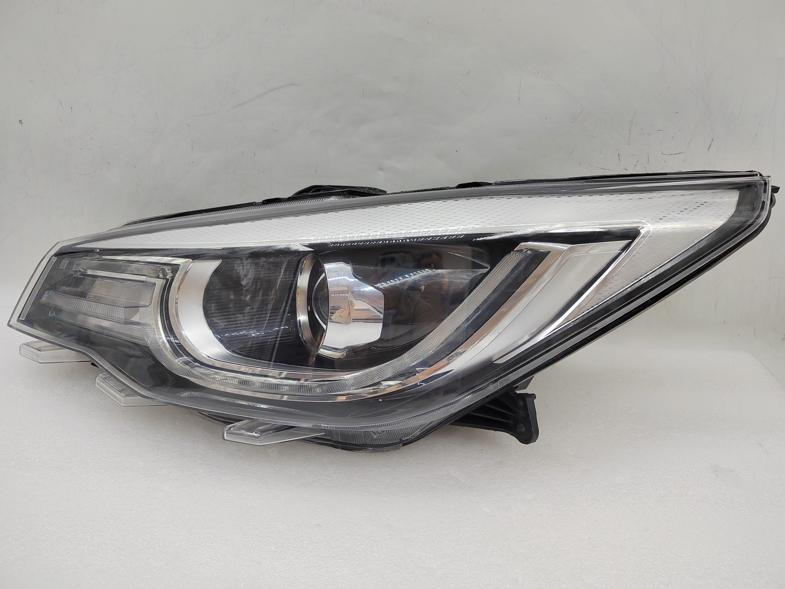 MG 3 2020-2023 HALOGEN L.H.S HEADLIGHT ASSEMBLY