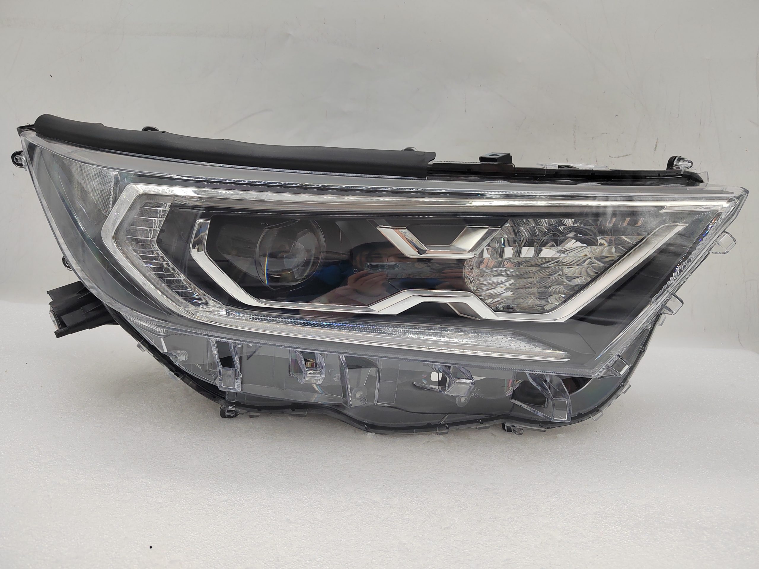 TOYOTA RAV4 V XA50 2019-2021 LED R.H.S HEADLIGHT ASSEMBLY