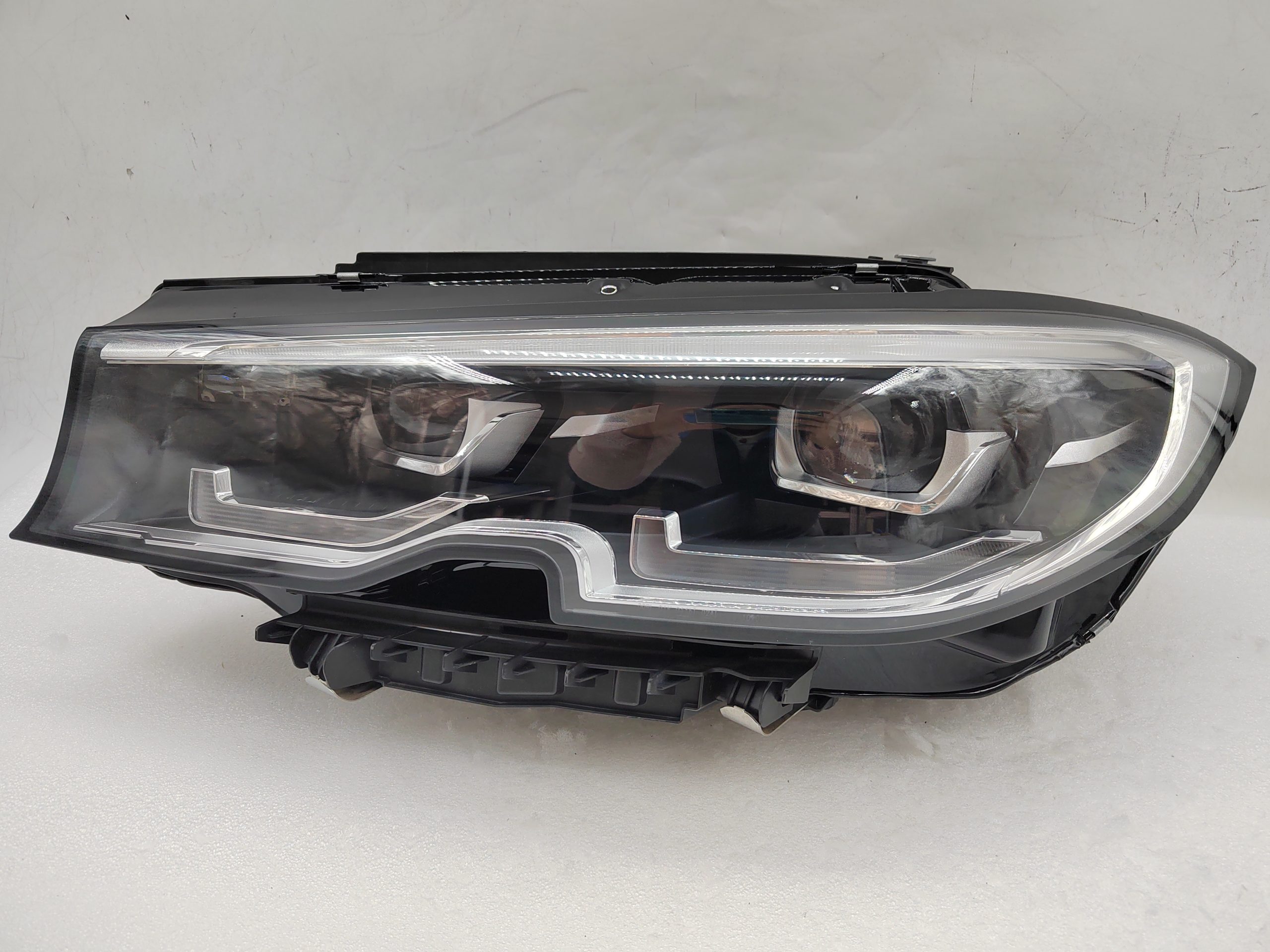 BMW 3 SERIES 2019-2021 LED L.H.S HEADLIGHT ASSEMBLY