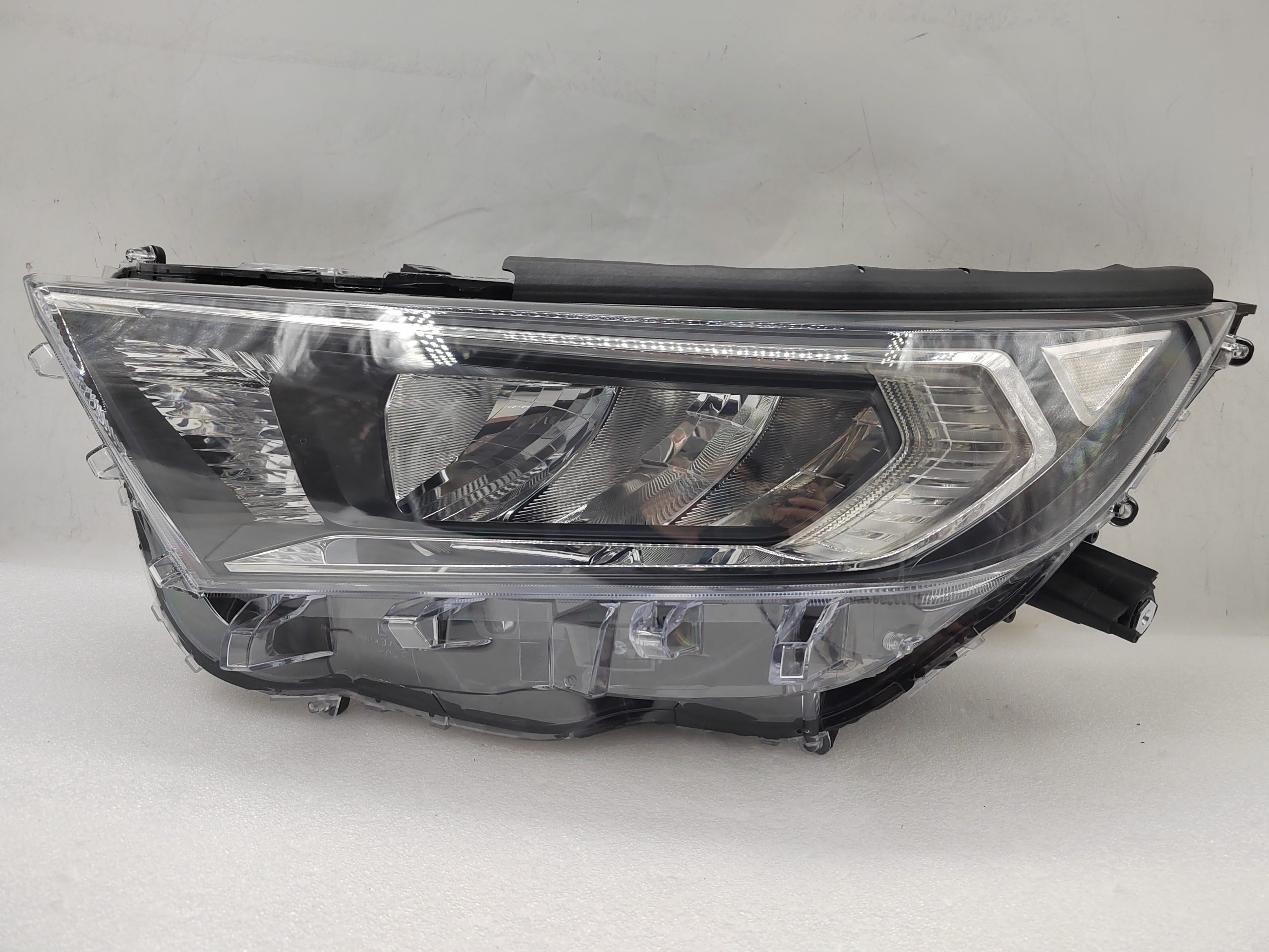 TOYOTA RAV4 V XA50 2019-2021 LED L.H.S HEADLIGHT ASSEMBLY