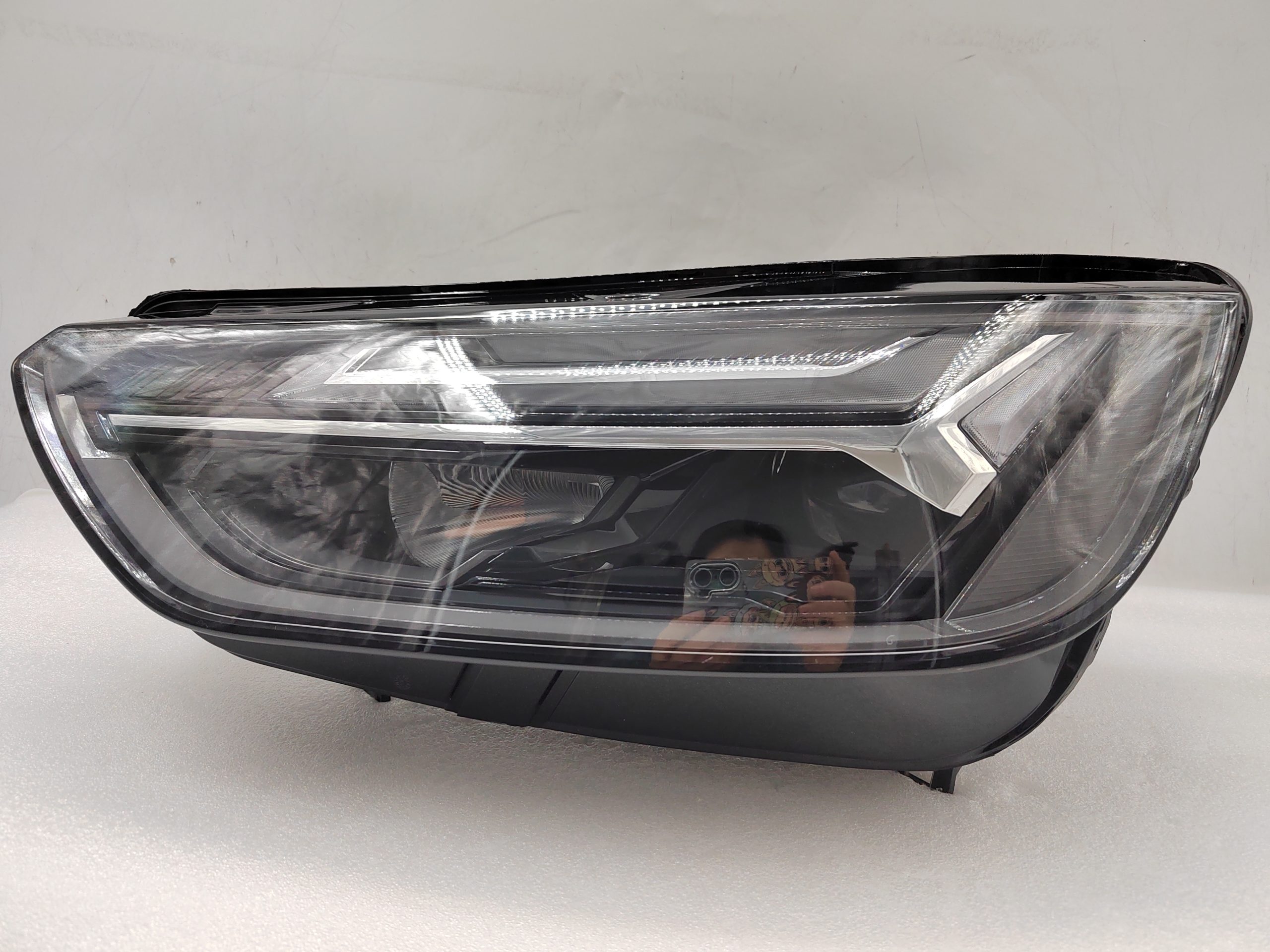 AUDI Q5 2021-2023 LED L.H.S HEADLIGHT ASSEMBLY