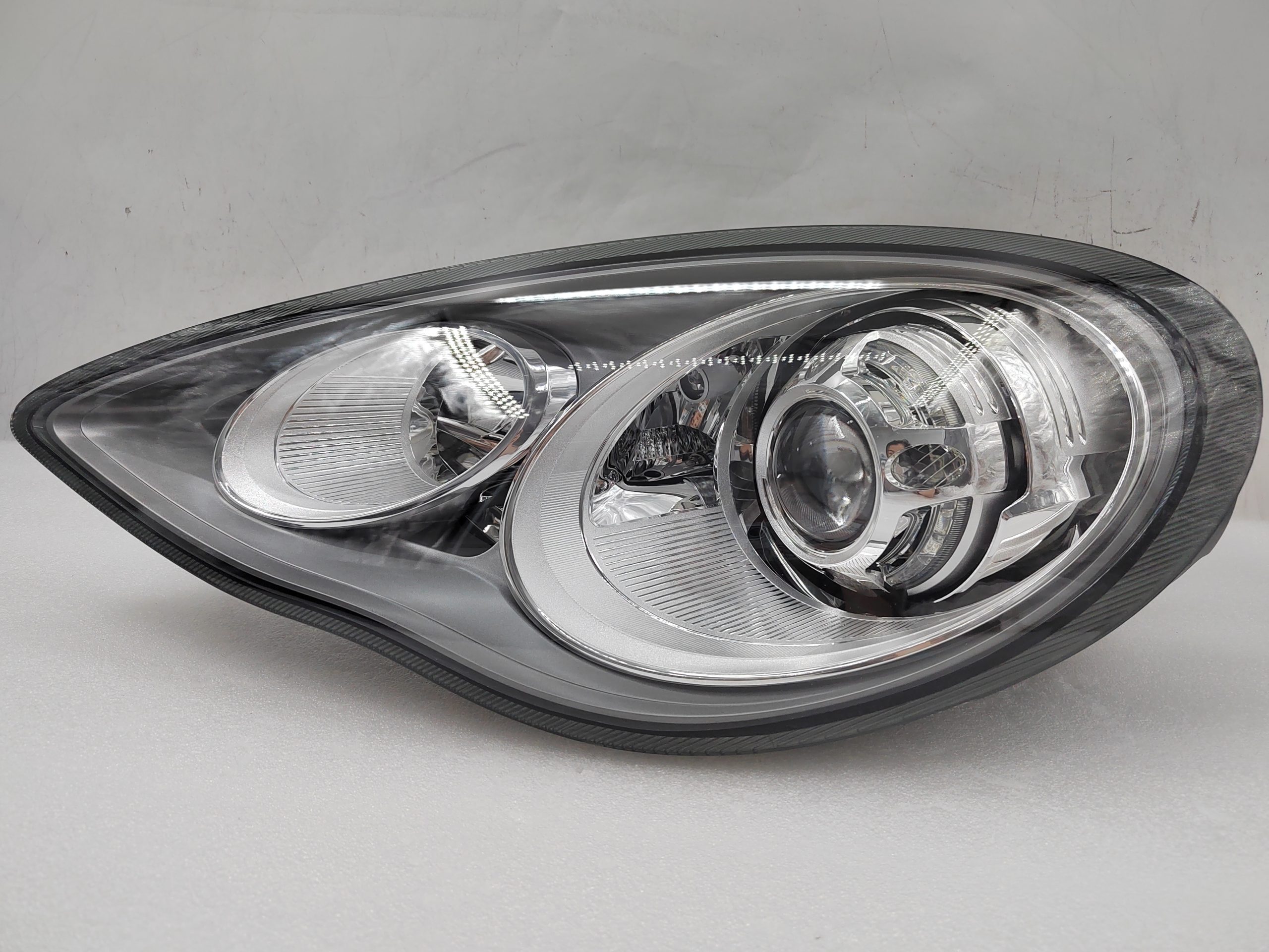 PORSCHE PANAMERA 970 2009-2012 XENON L.H.S HEADLIGHT ASSEMBLY