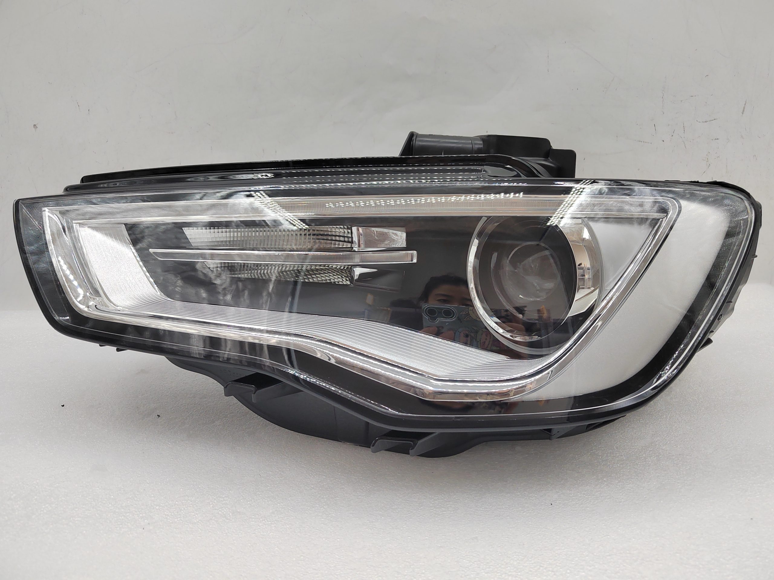 AUDI A3 8V 2013-2015 XENON L.H.S HEADLIGHT ASSEMBLY