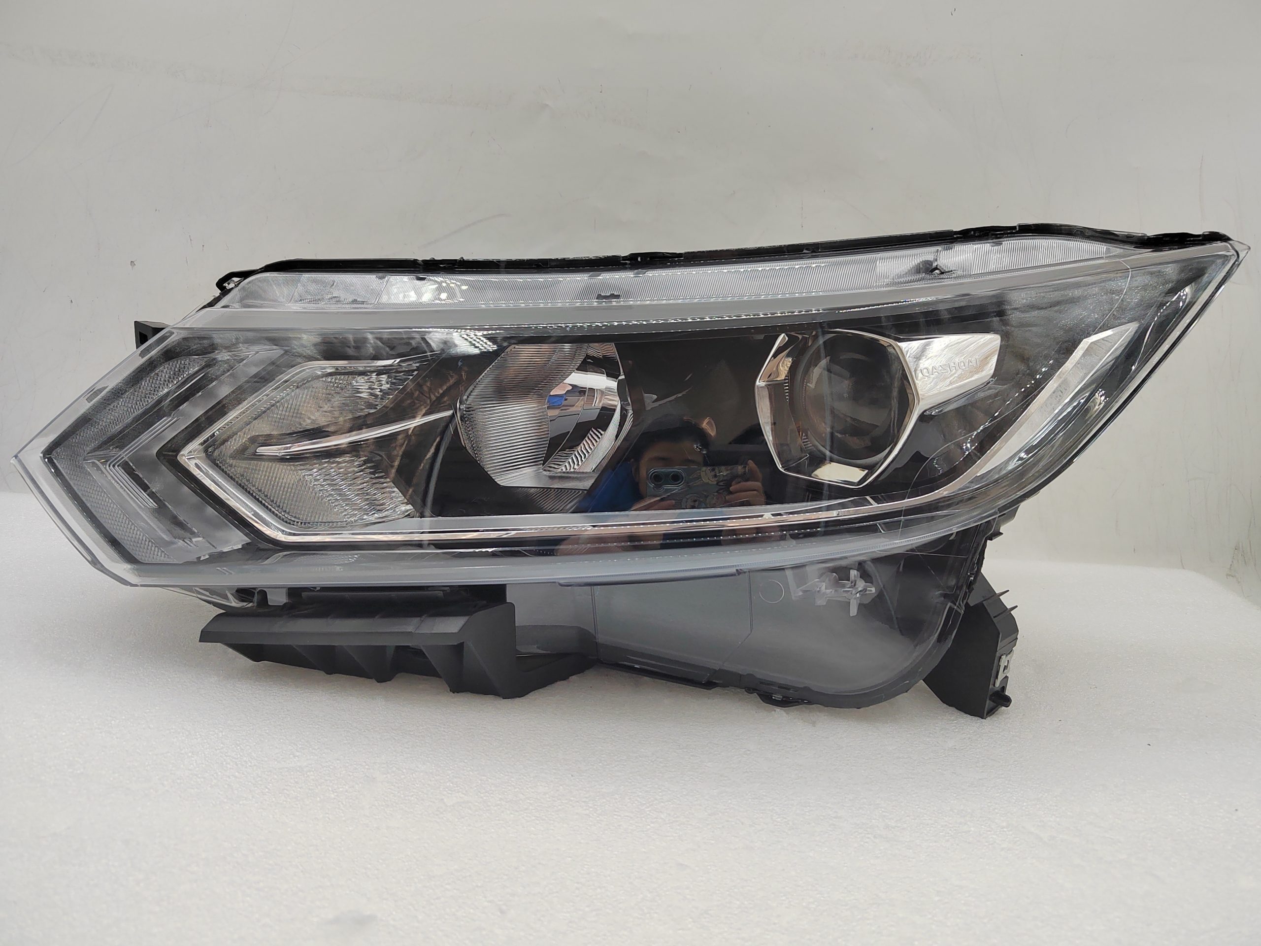 NISSAN QASHQAI J11 2017-2020 HALOGEN L.H.S HEADLIGHT ASSEMBLY