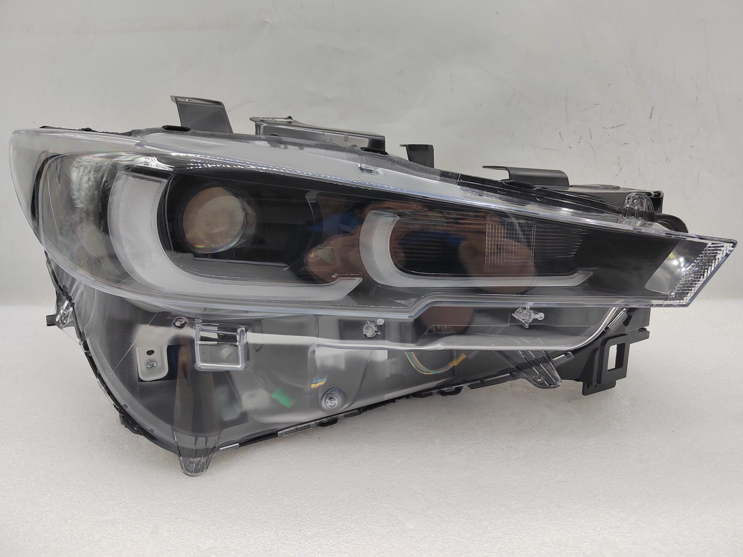 MAZDA CX-5 2022-2024 LED R.H.S HEADLIGHT ASSEMBLY