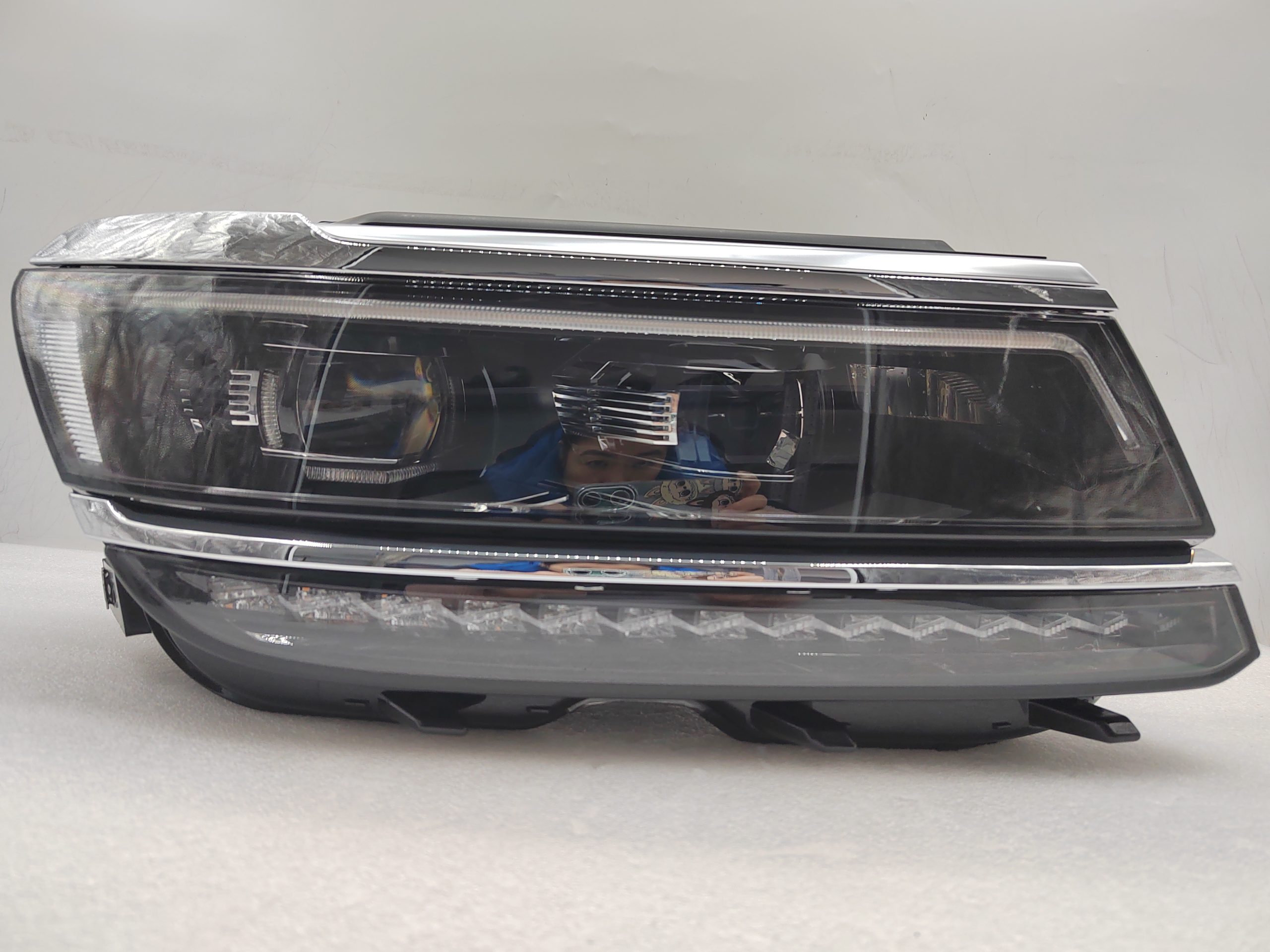 VOLKSWAGEN TIGUAN 2017-2020 LED R.H.S HEADLIGHT ASSEMBLY