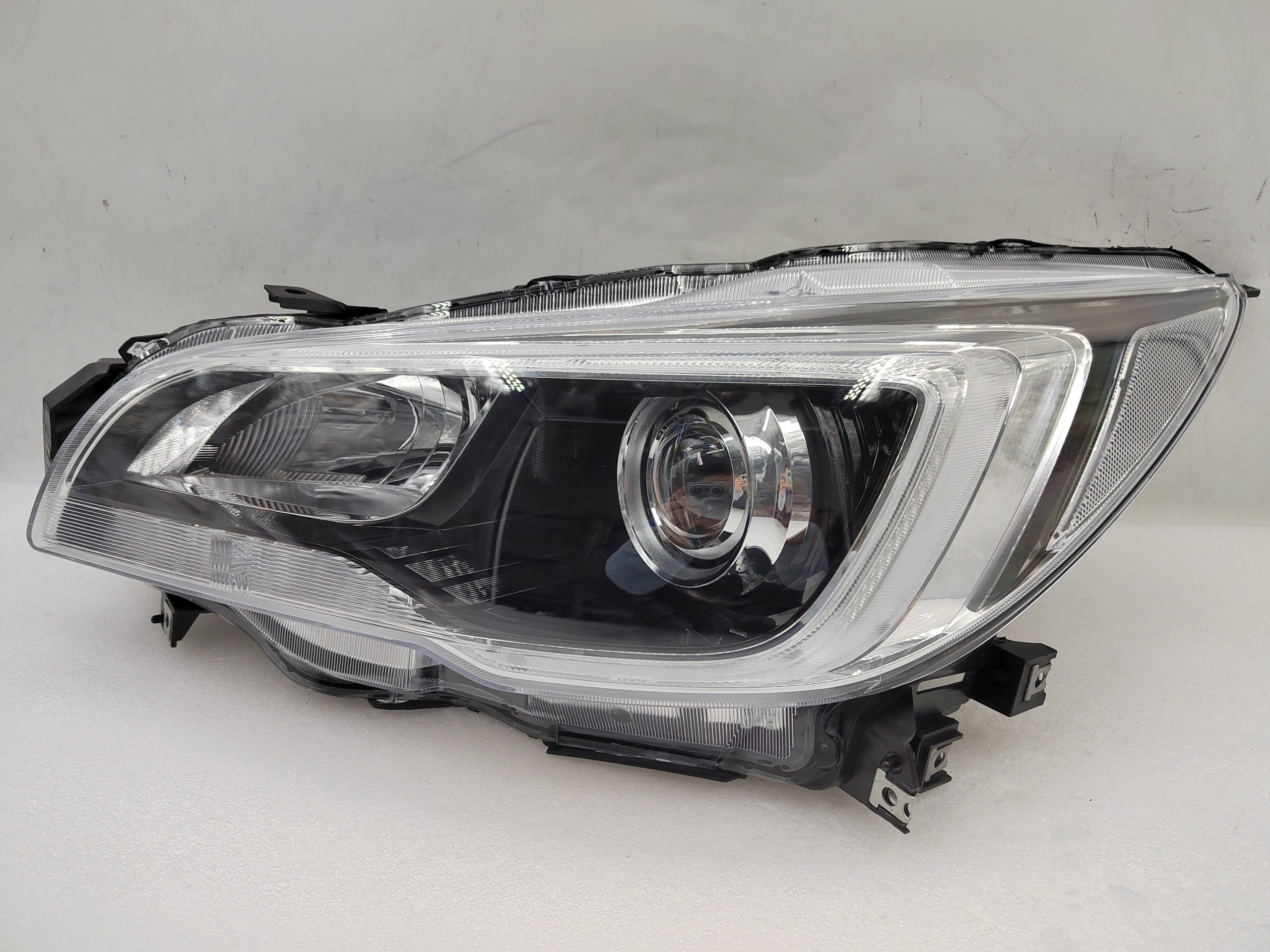 SUBARU LIBERTY OUTBACK 2015-2017 LED L.H.S HEADLIGHT ASSEMBLY