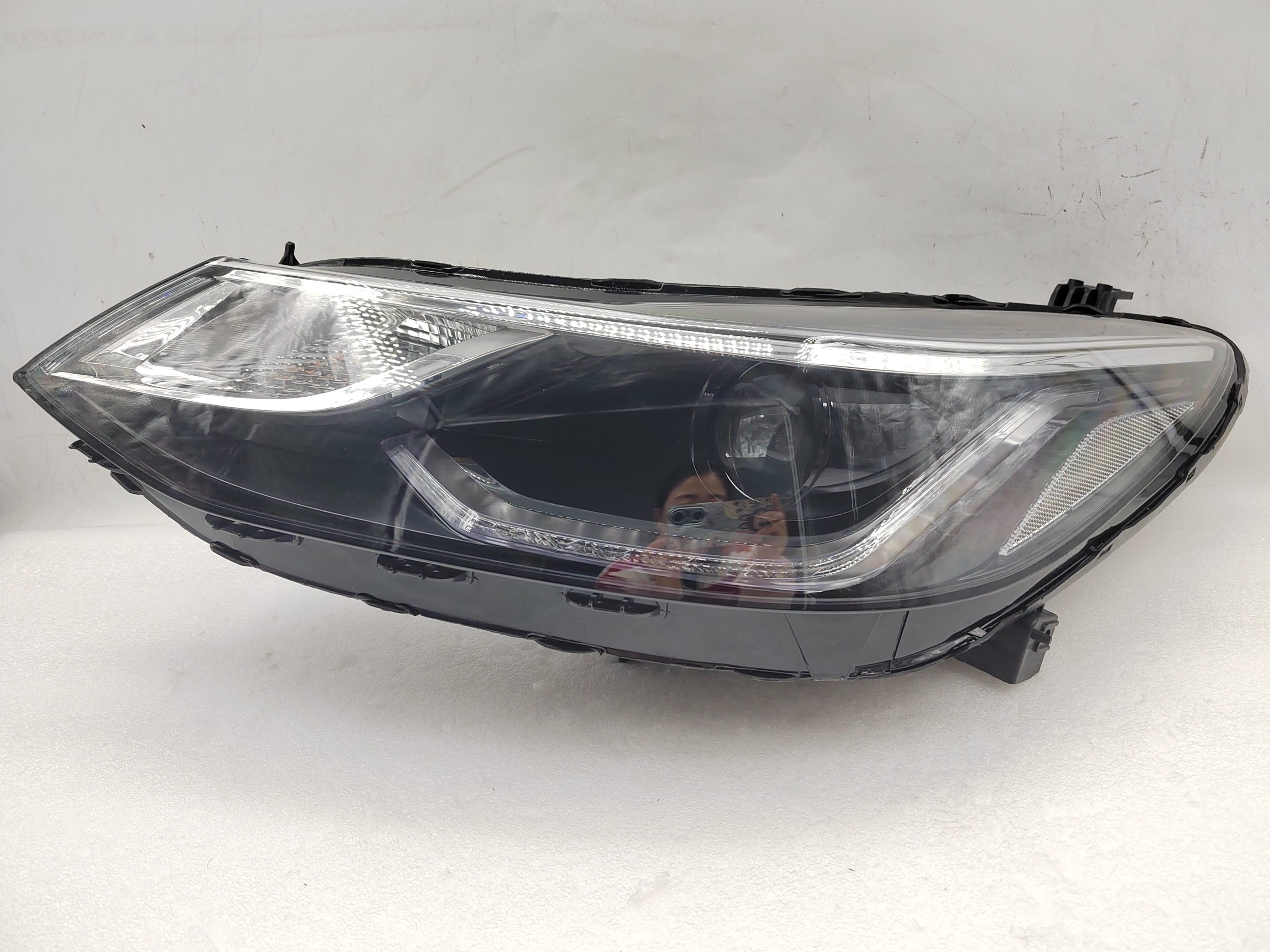 HOLDEN CRUZE 2021-2022 HALOGEN L.H.S HEADLIGHT ASSEMBLY