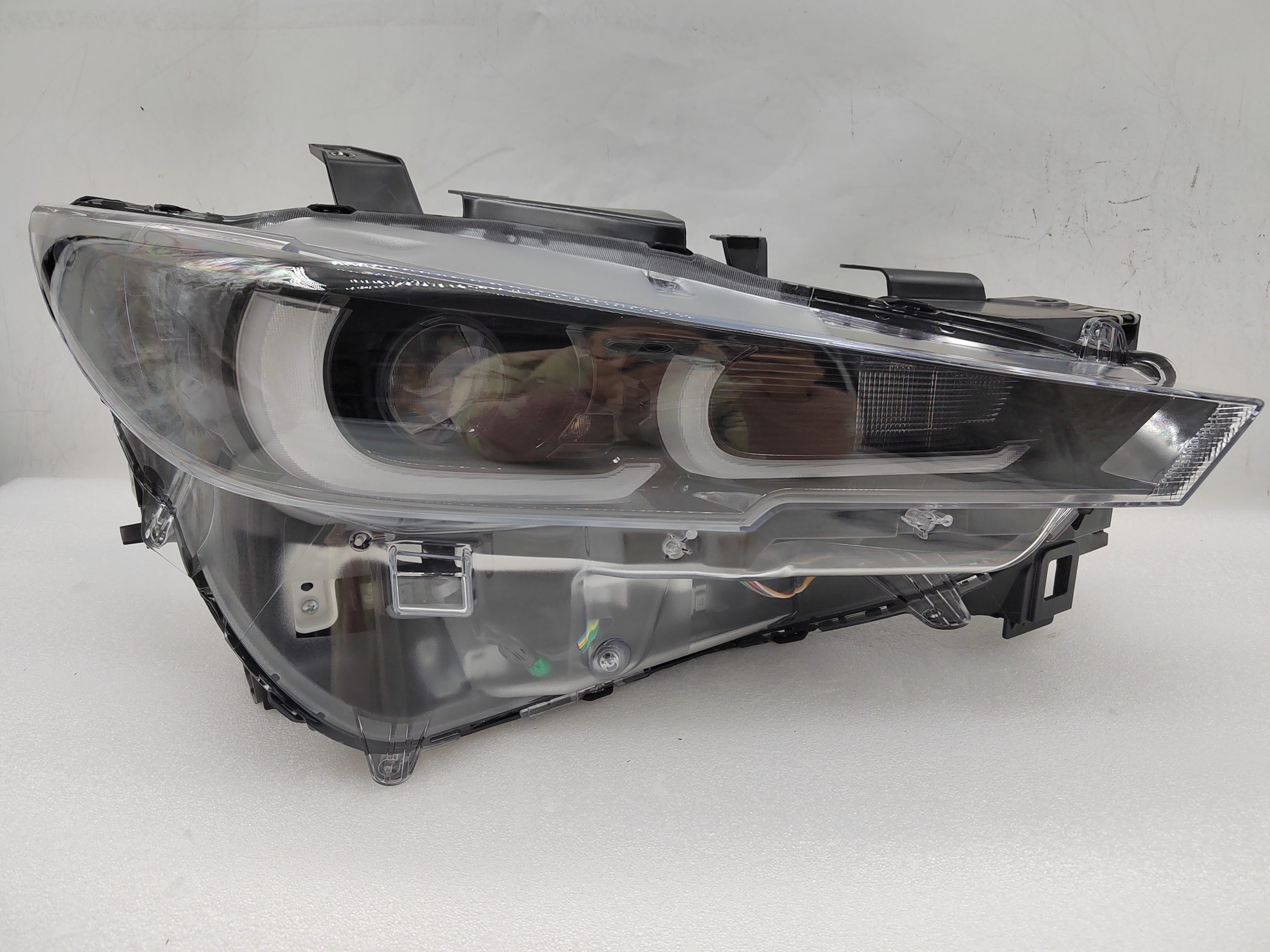 MAZDA CX-5 2022-2024 LED R.H.S HEADLIGHT ASSEMBLY