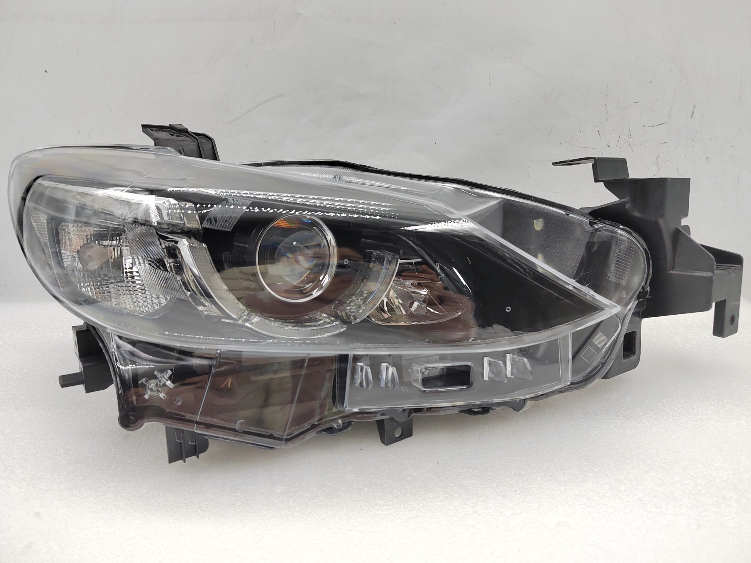 MAZDA 6 2015-2017 LED R.H.S HEADLIGHT ASSEMBLY