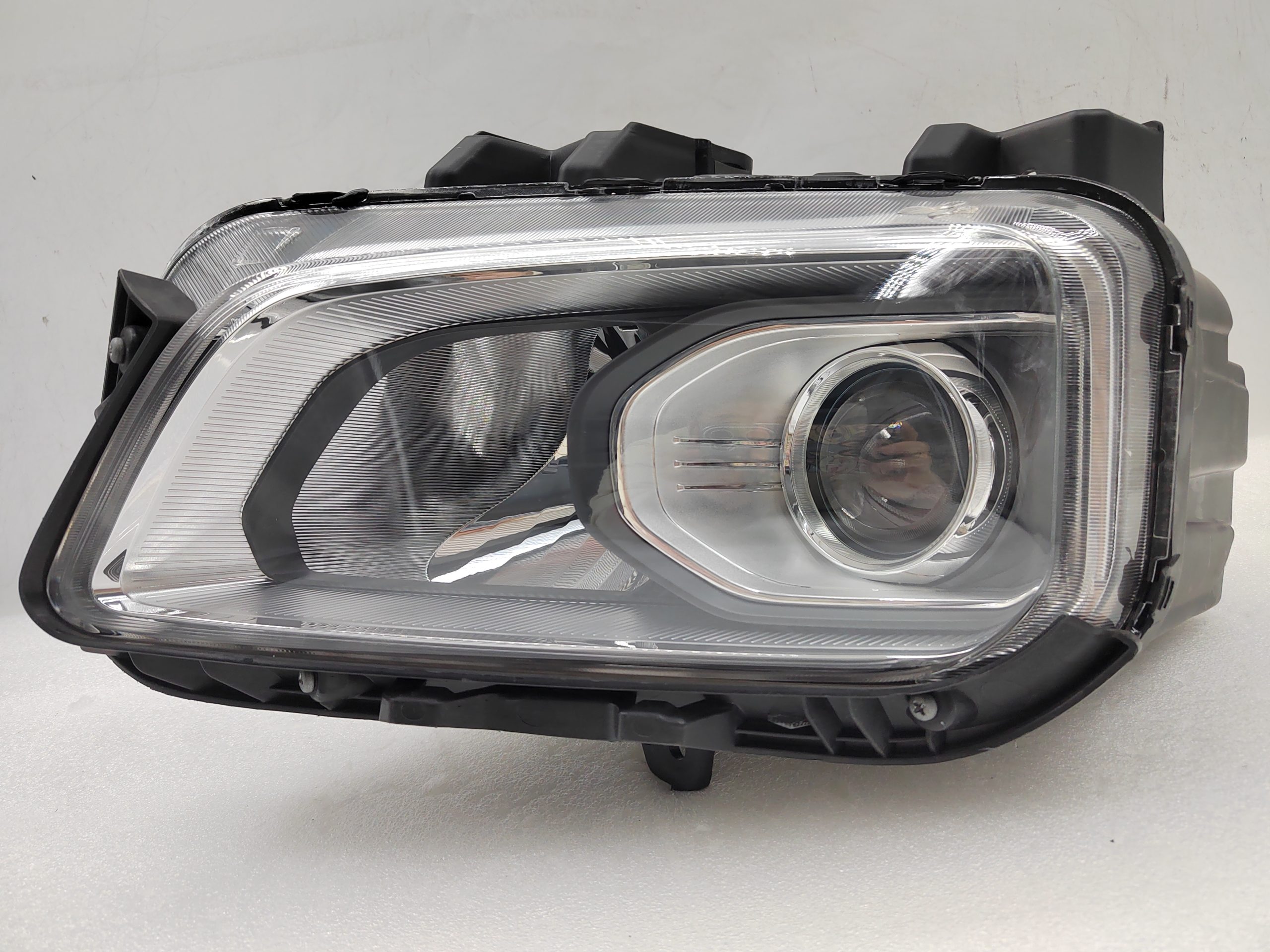 HYUNDAI KONA 2017-2020 HALOGEN L.H.S HEADLIGHT ASSEMBLY